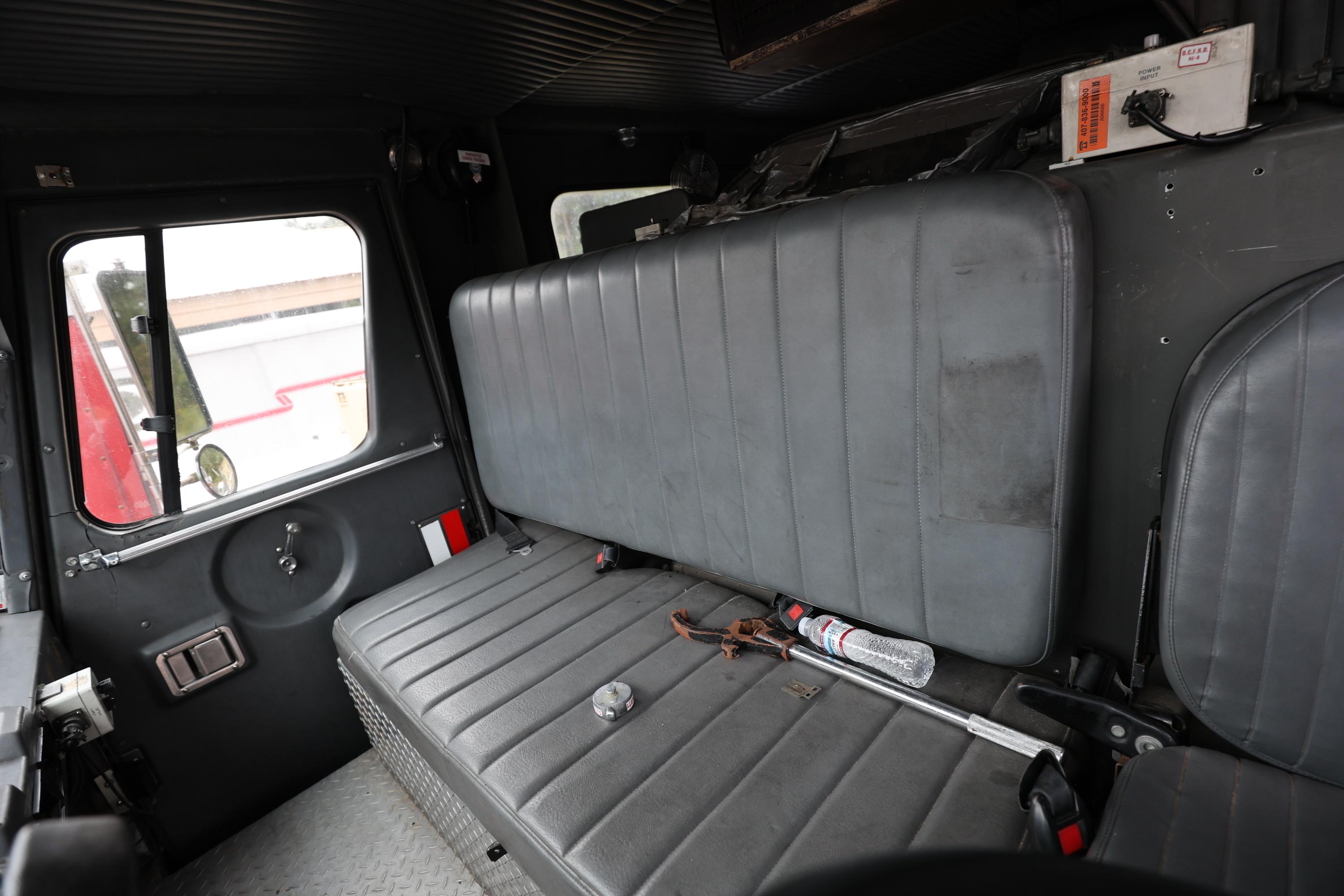 1991 E-One Cyclone Pumper - image 34