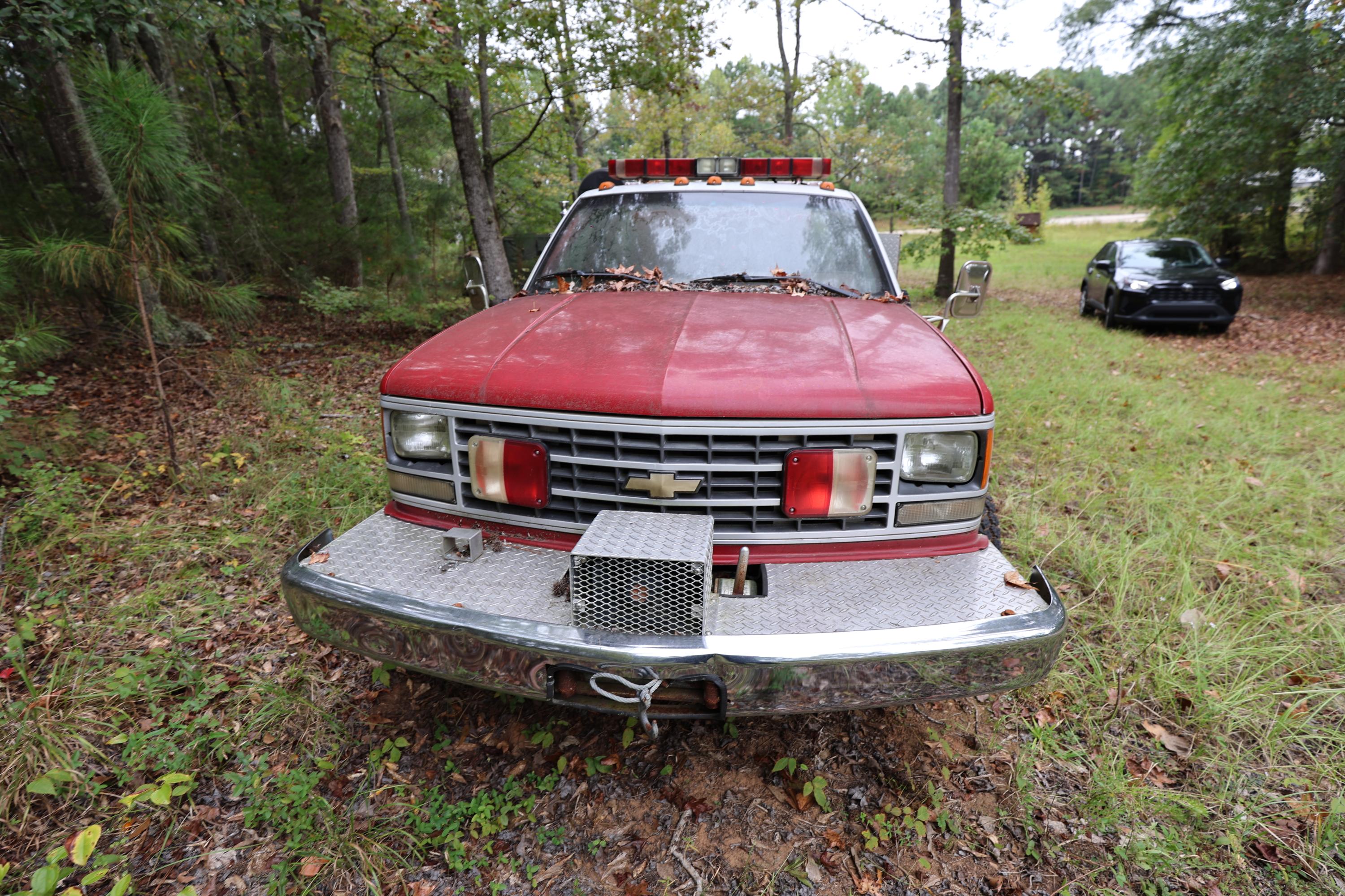 1991 Chevrolet 3500 Brush Truck - image 3