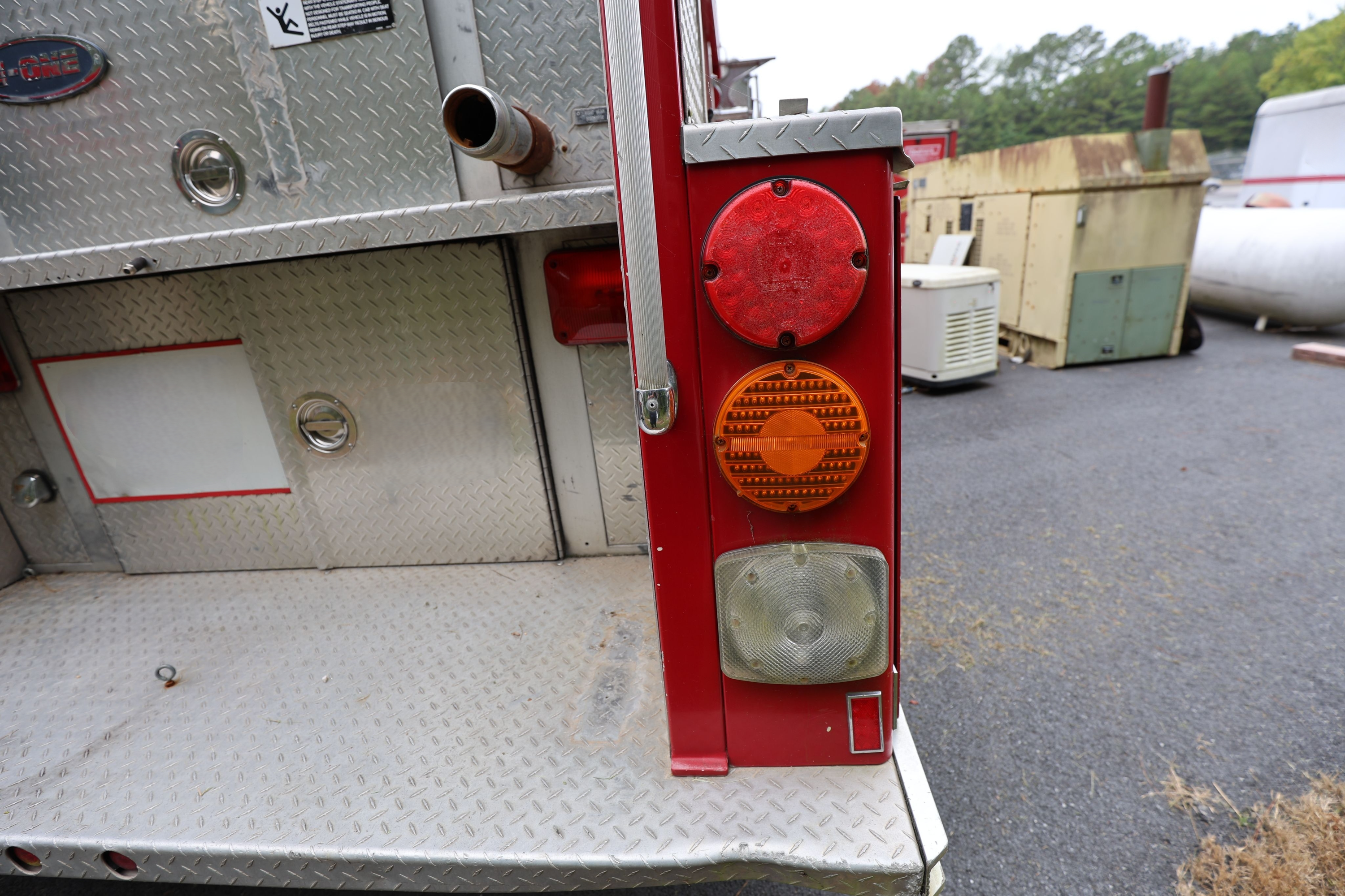 1991 E-One Cyclone Pumper - image 45
