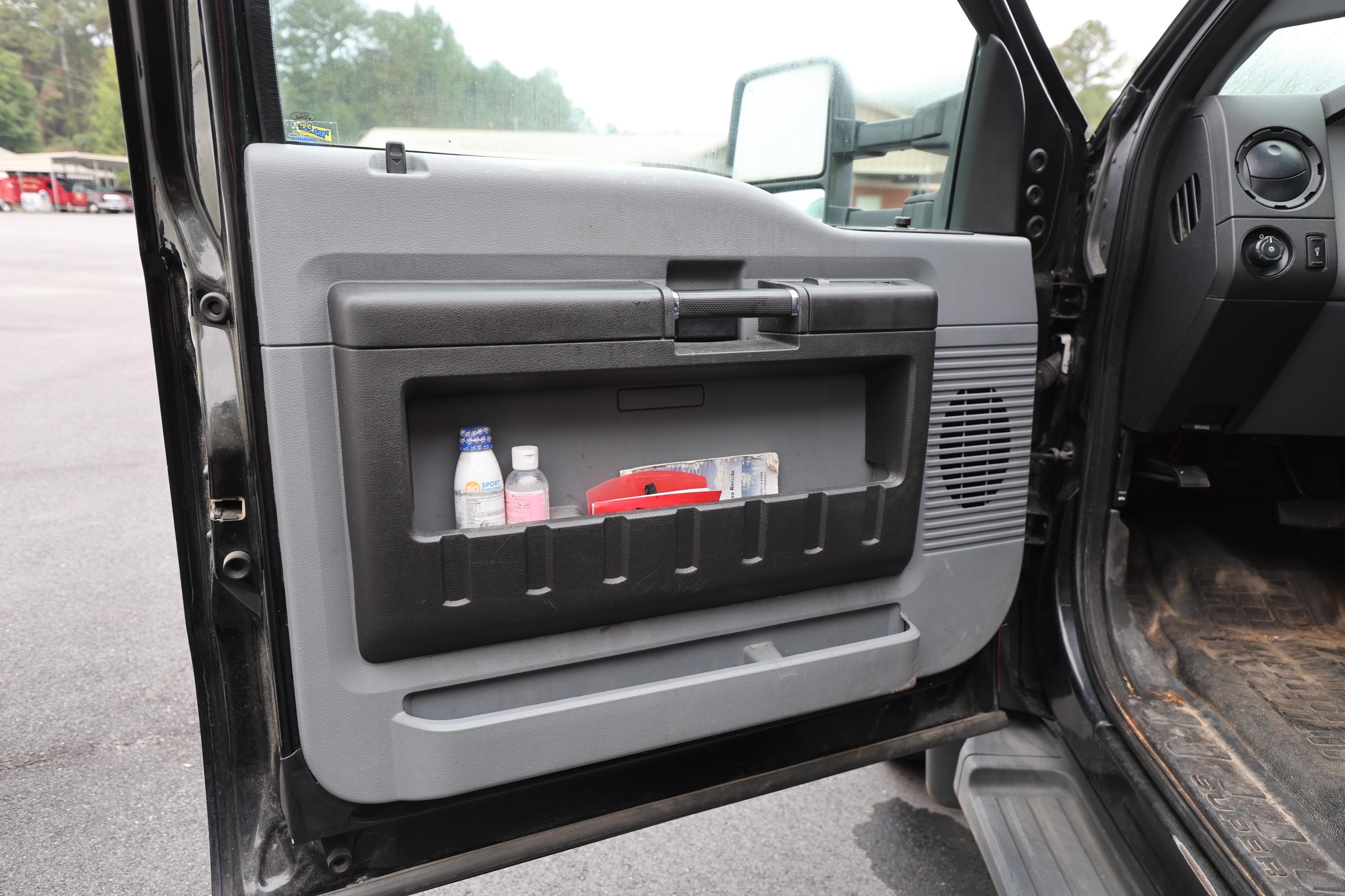 2015 E-One Ford 4x4 Light Rescue - image 41