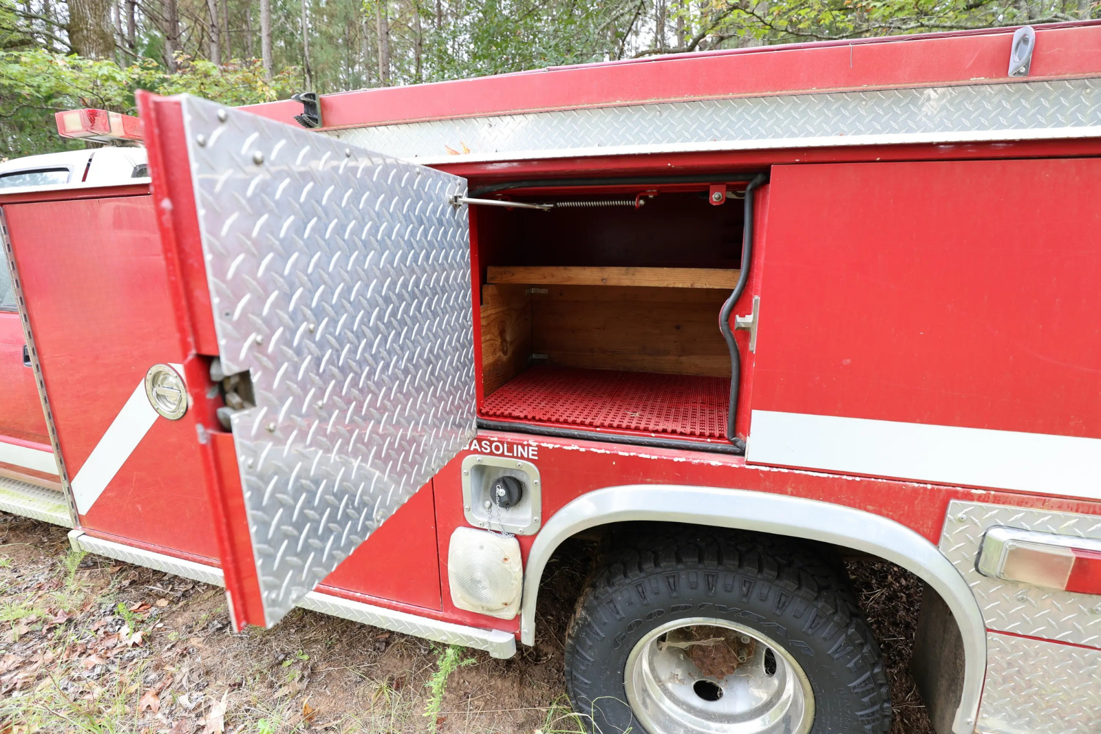 1991 Chevrolet 3500 Brush Truck - image 29