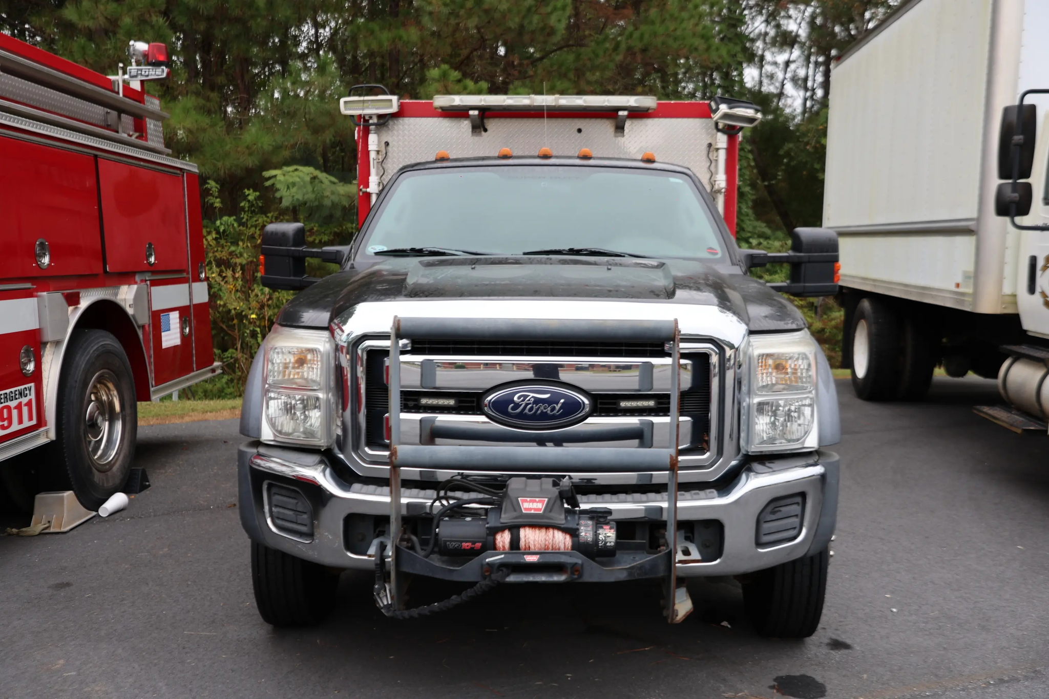 2015 E-One Ford 4x4 Light Rescue - image 4