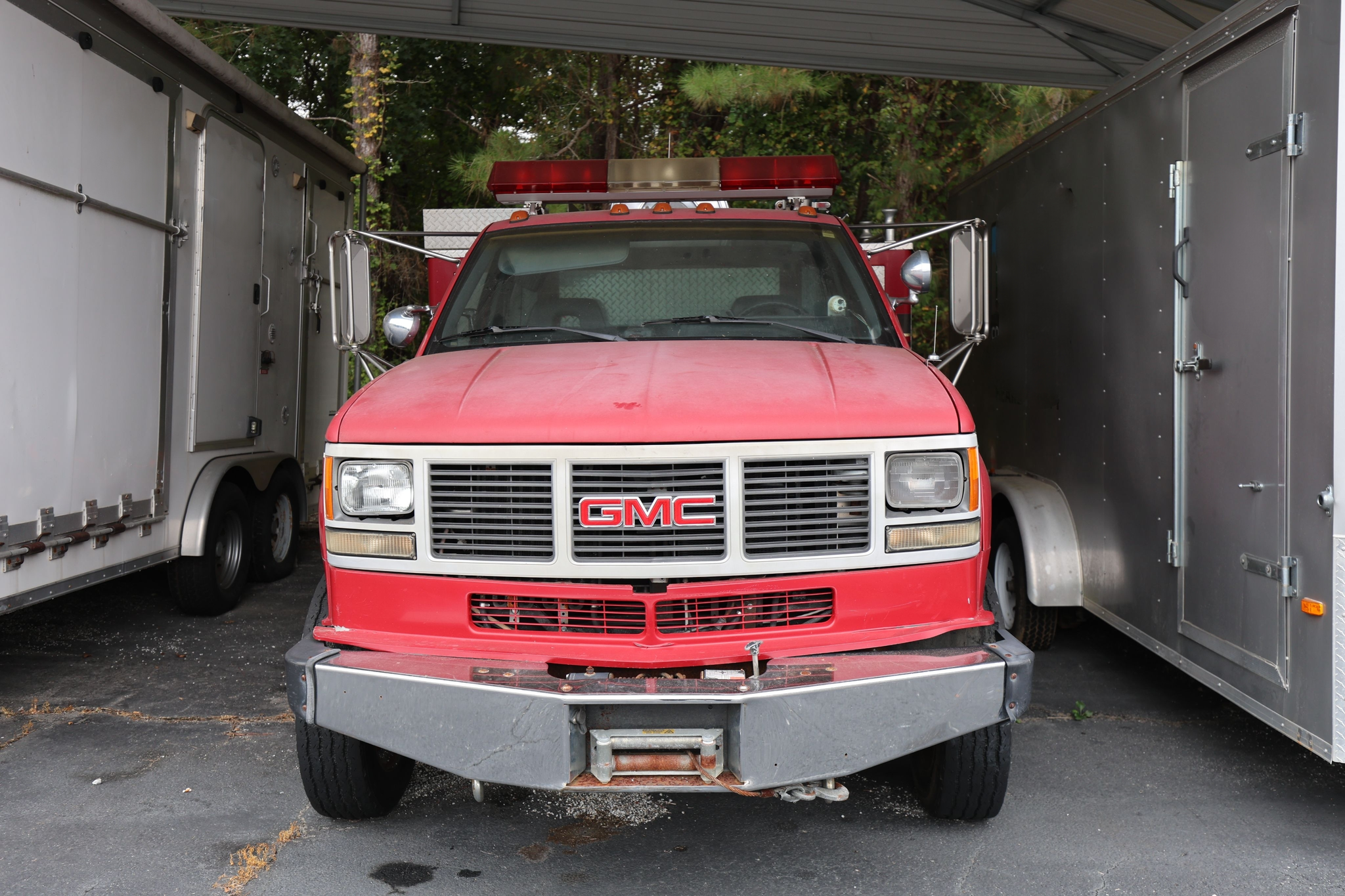 1992 GMC 3500HD Brush Truck - image 2