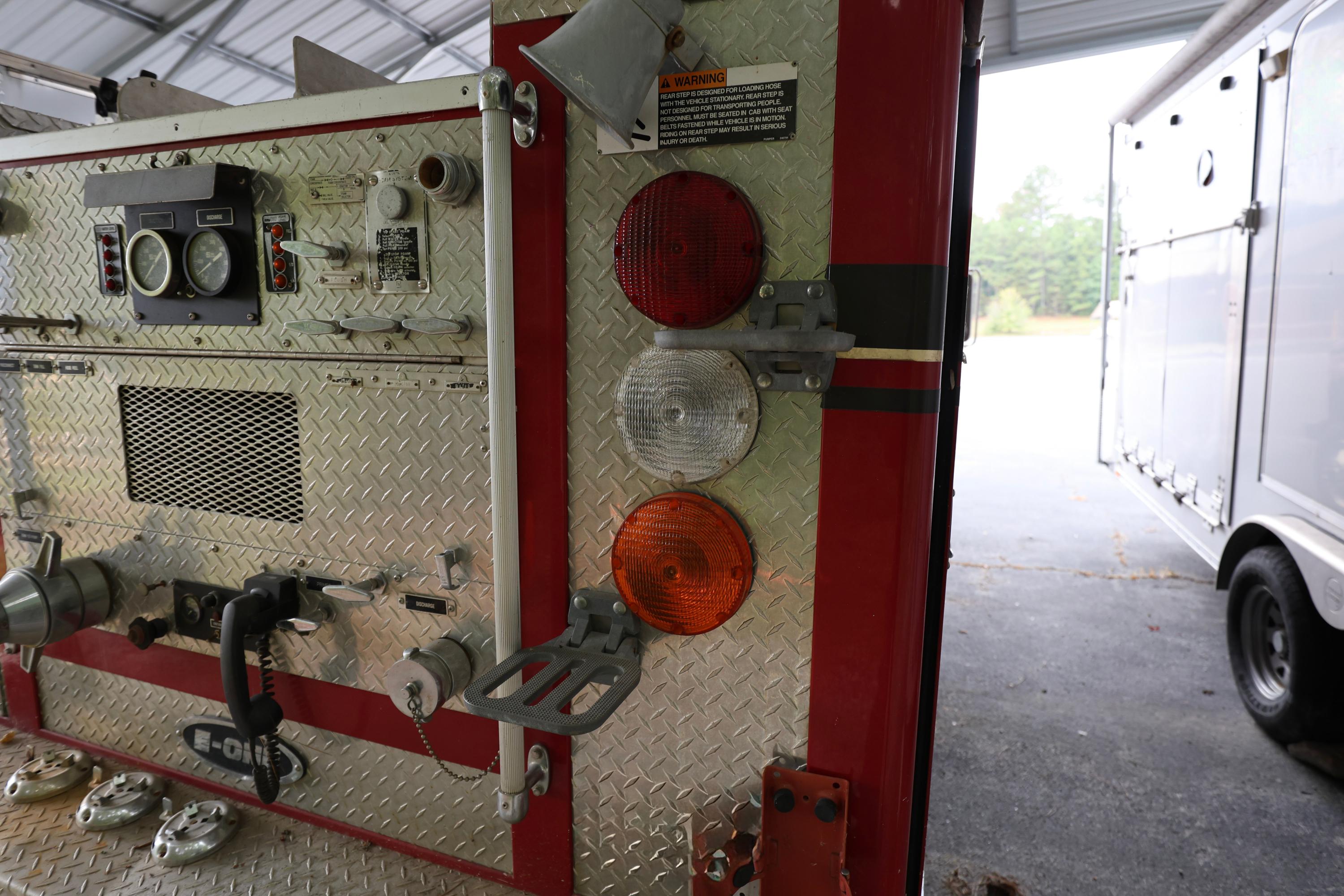 1992 GMC 3500HD Brush Truck - image 8
