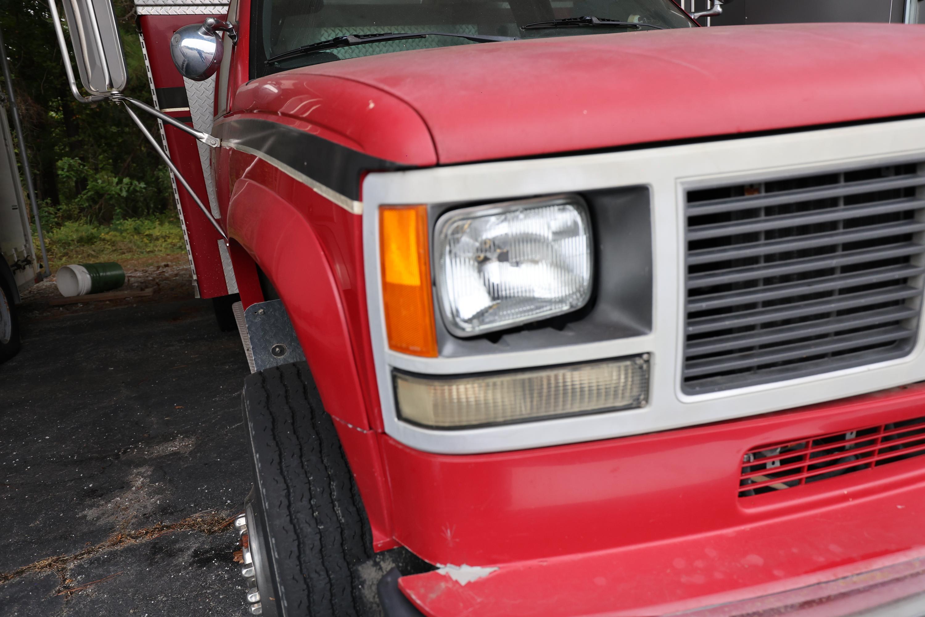 1992 GMC 3500HD Brush Truck - image 11