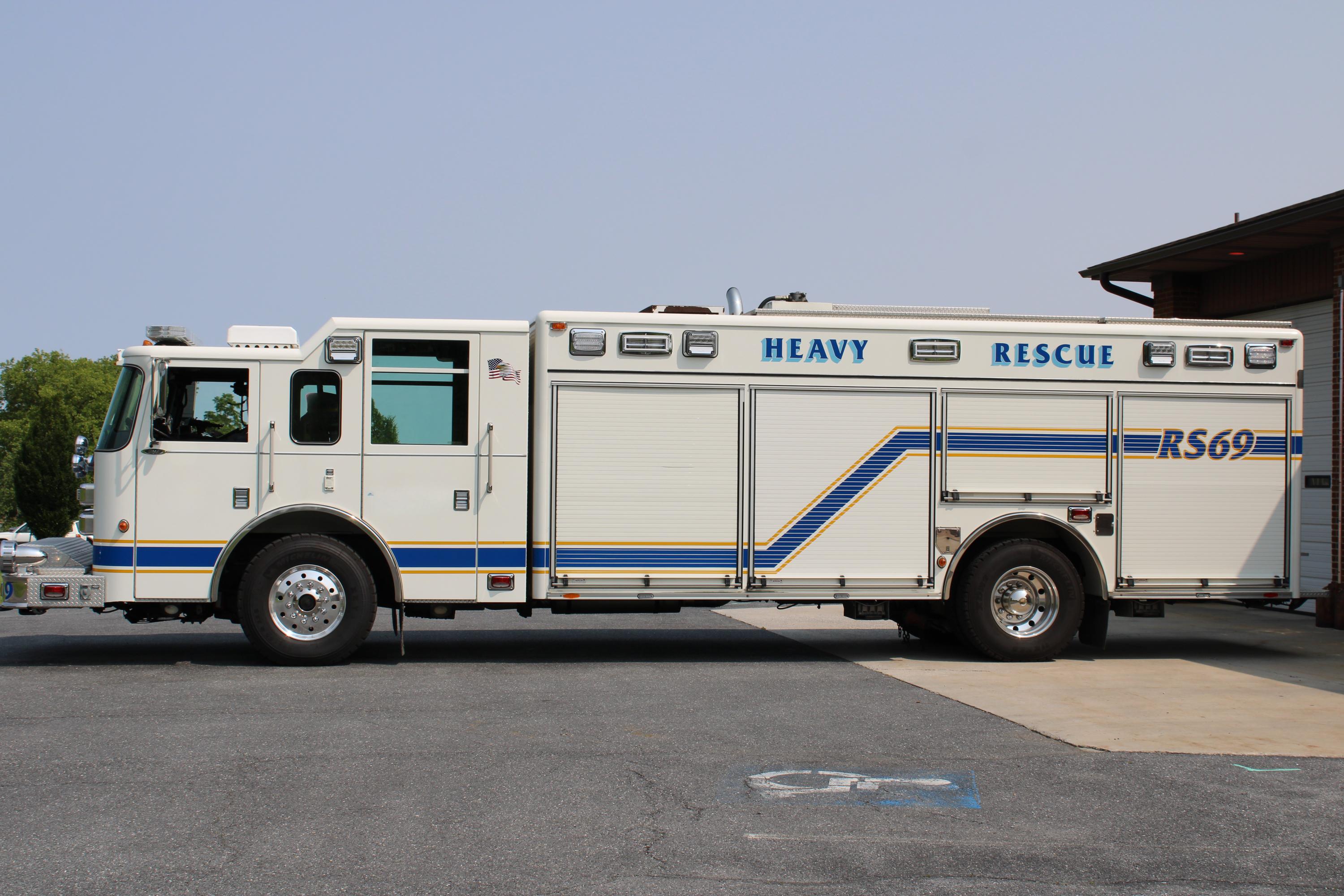 2002 Pierce Dash Rescue - image 6