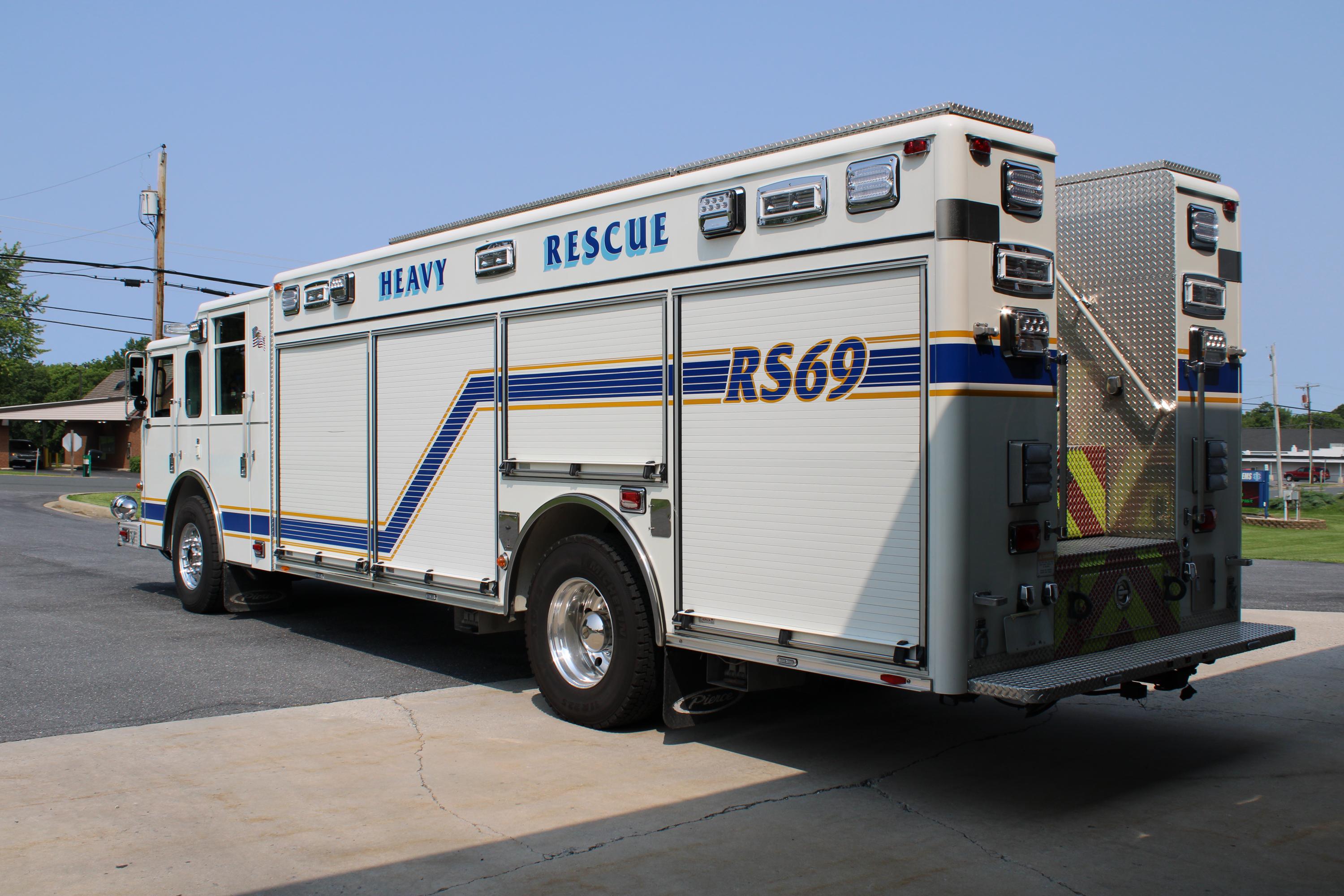 2002 Pierce Dash Rescue - image 8
