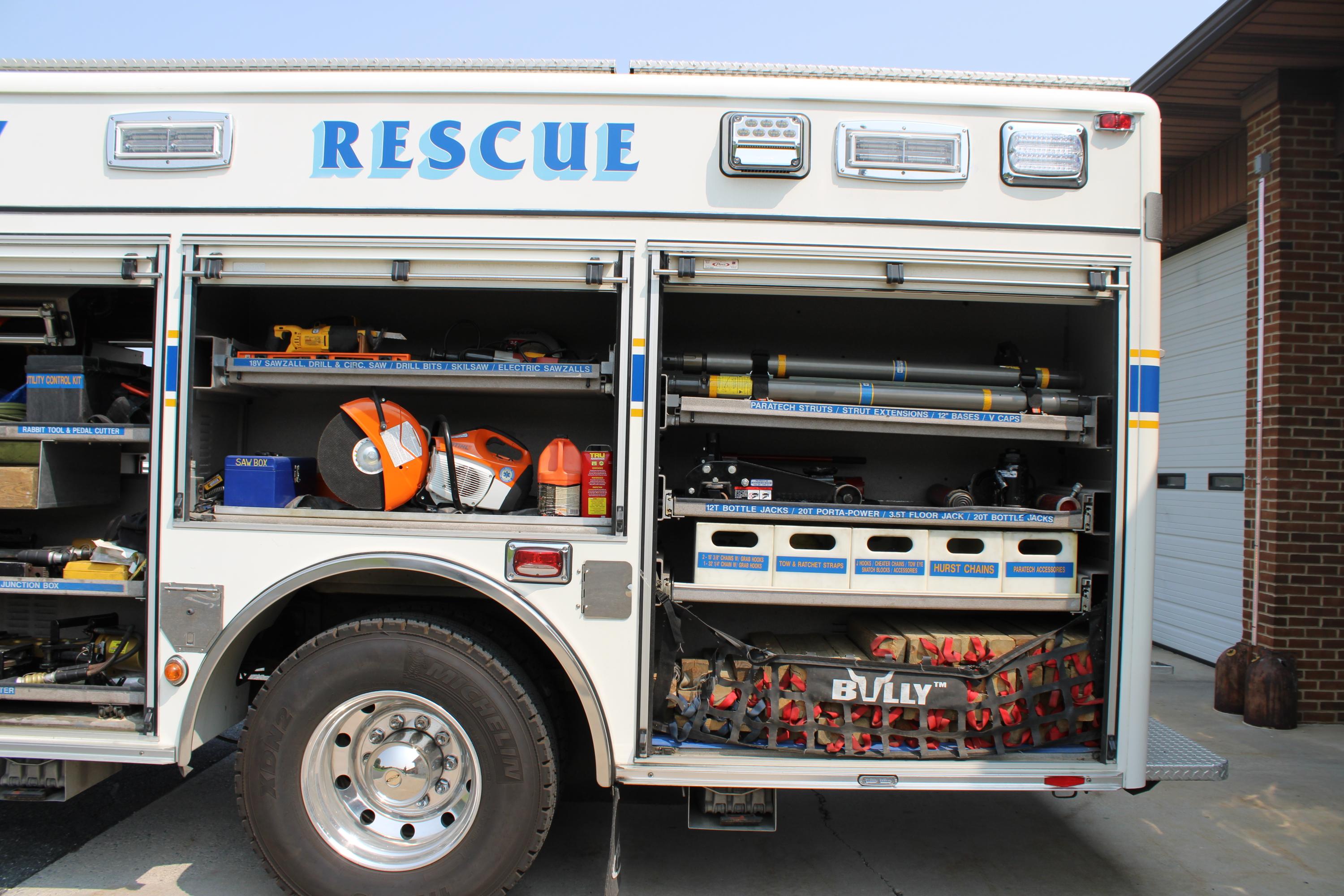 2002 Pierce Dash Rescue - image 17