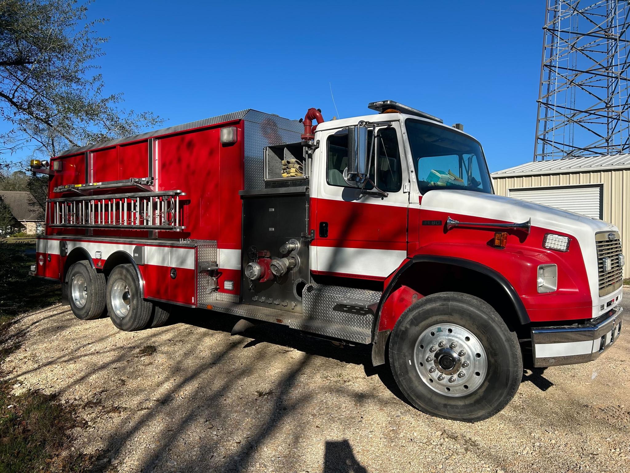 2002 Ferrara Freightliner Pumper Tanker - image 2