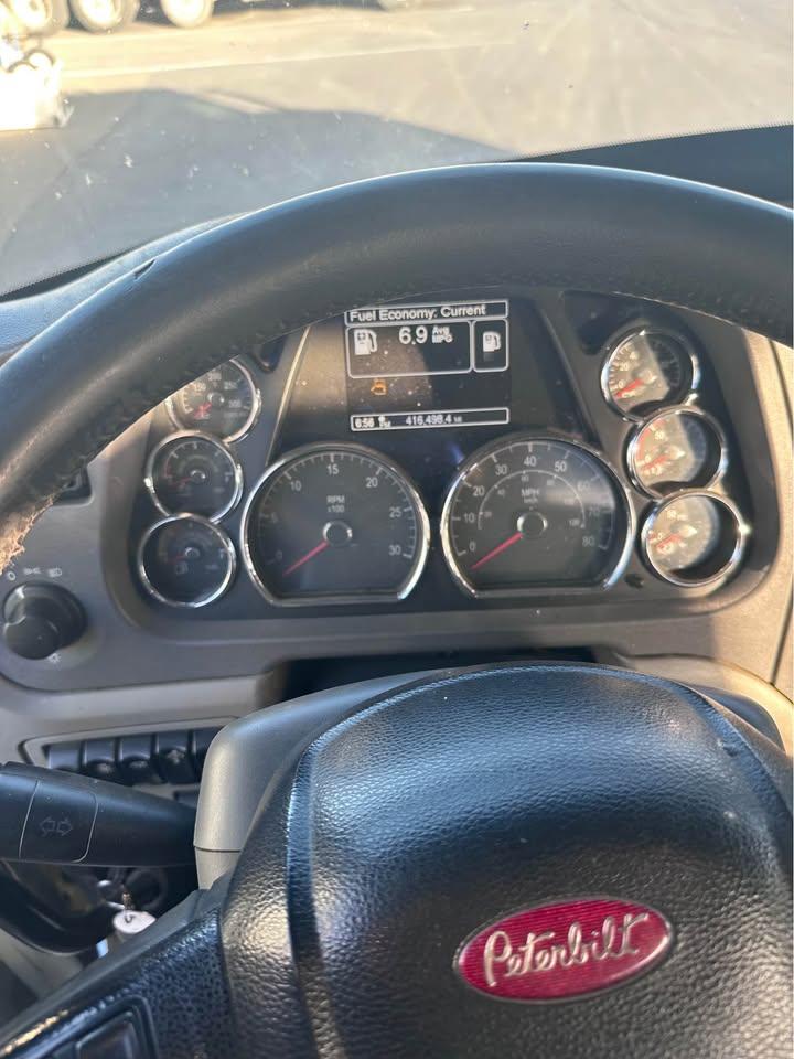 2015 Peterbilt 579 Dump Truck - image 8