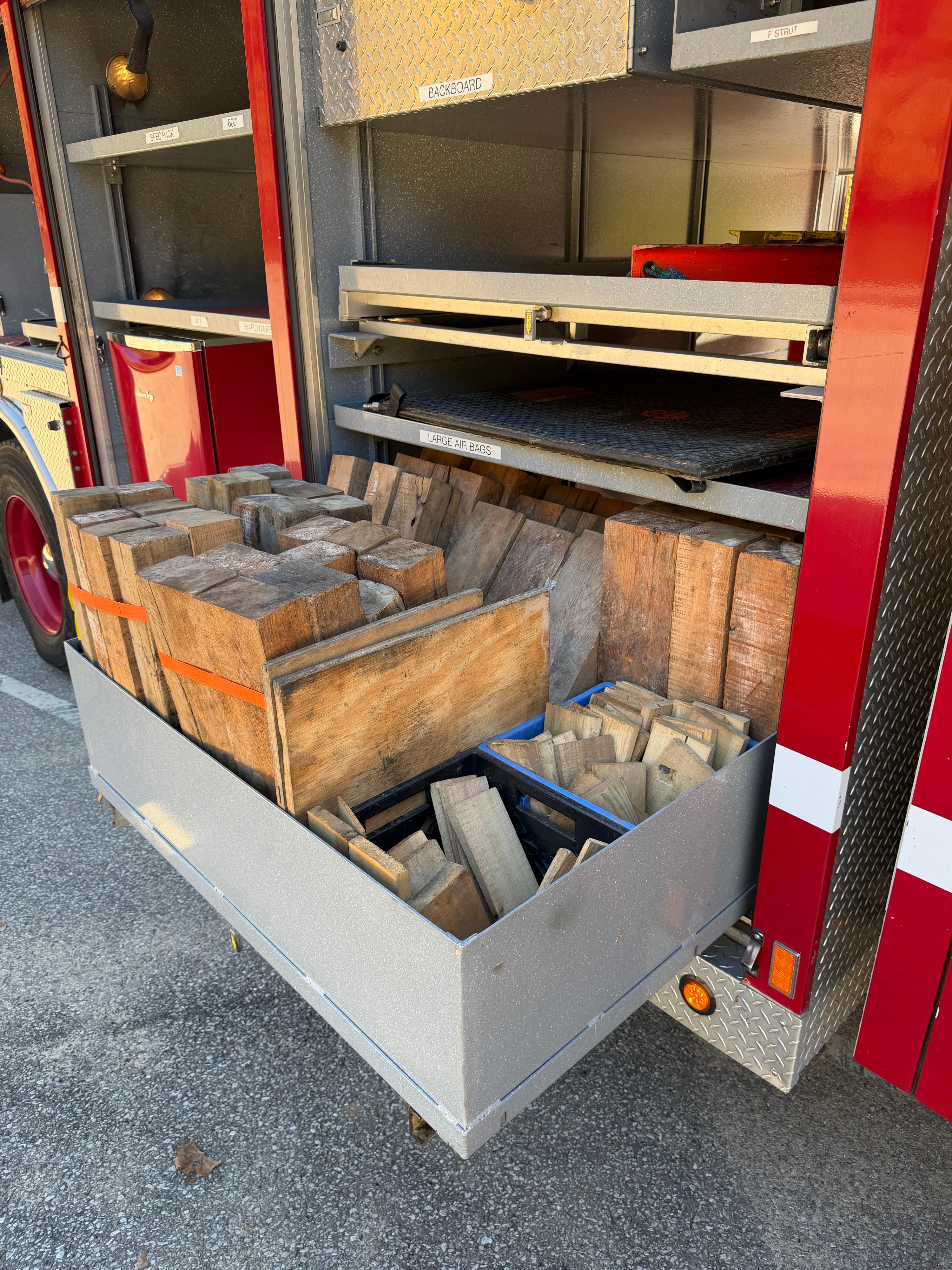 2006 Summit HME Heavy Rescue - image 49