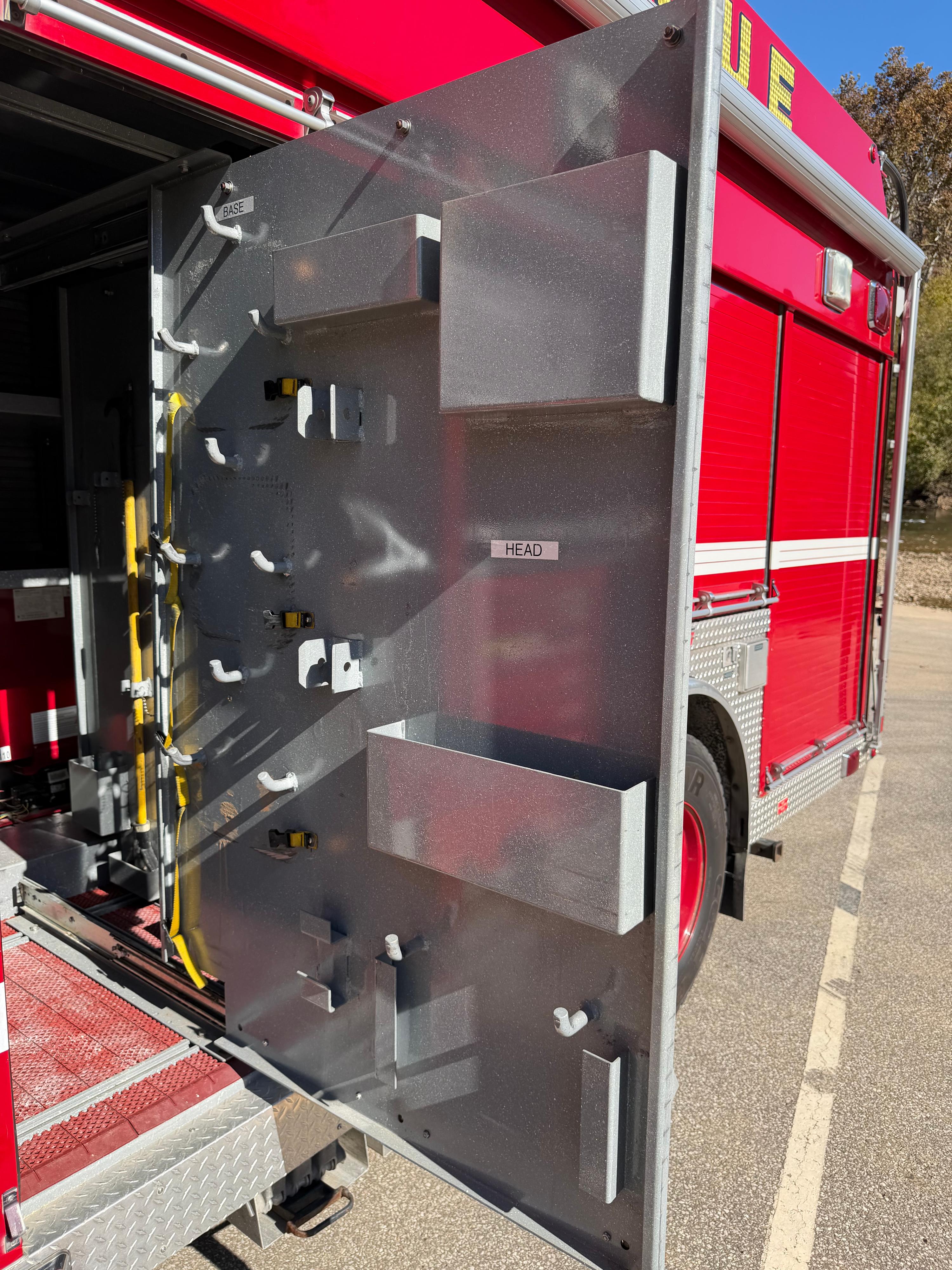 2006 Summit HME Heavy Rescue - image 34