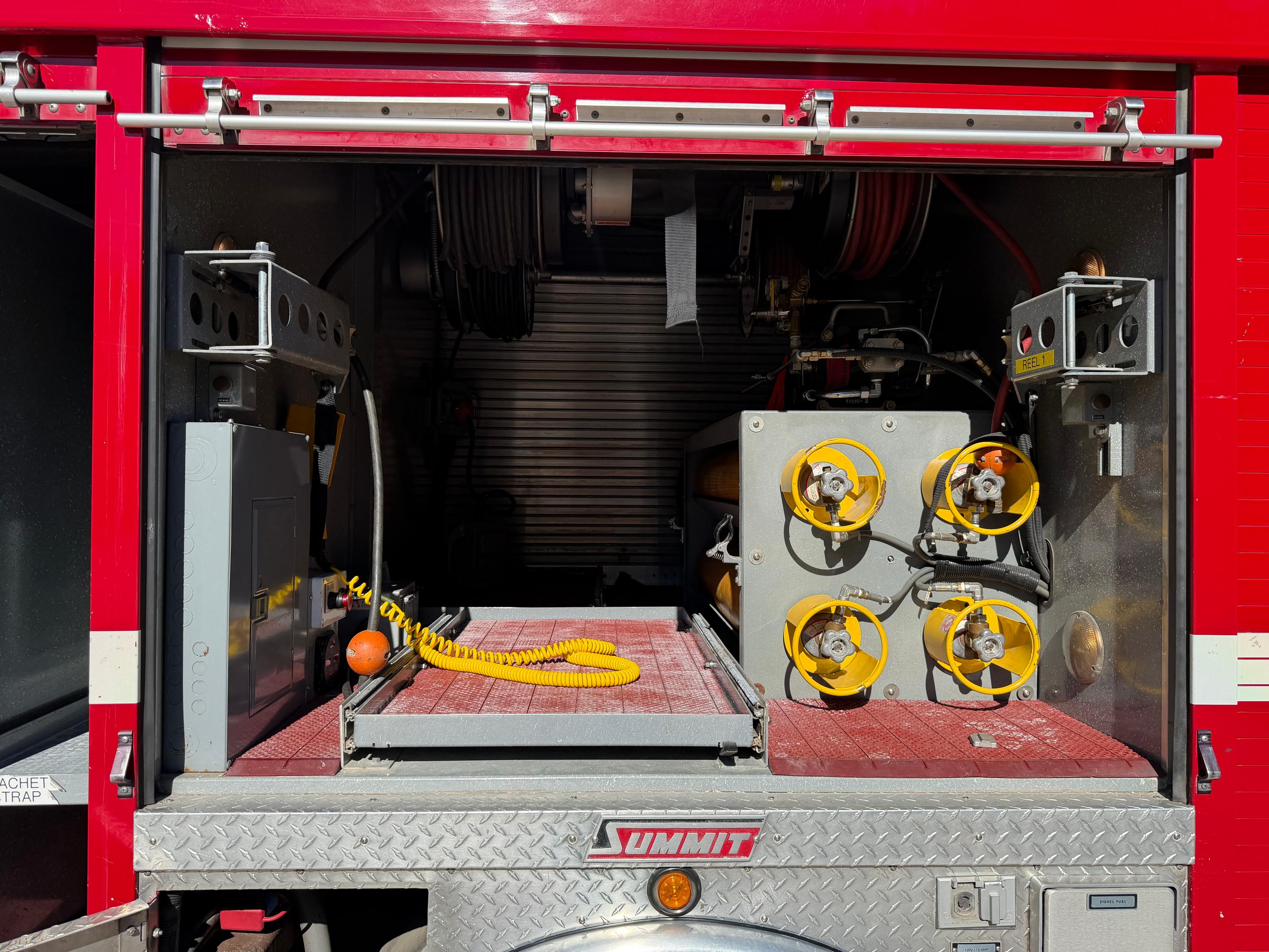 2006 Summit HME Heavy Rescue - image 40