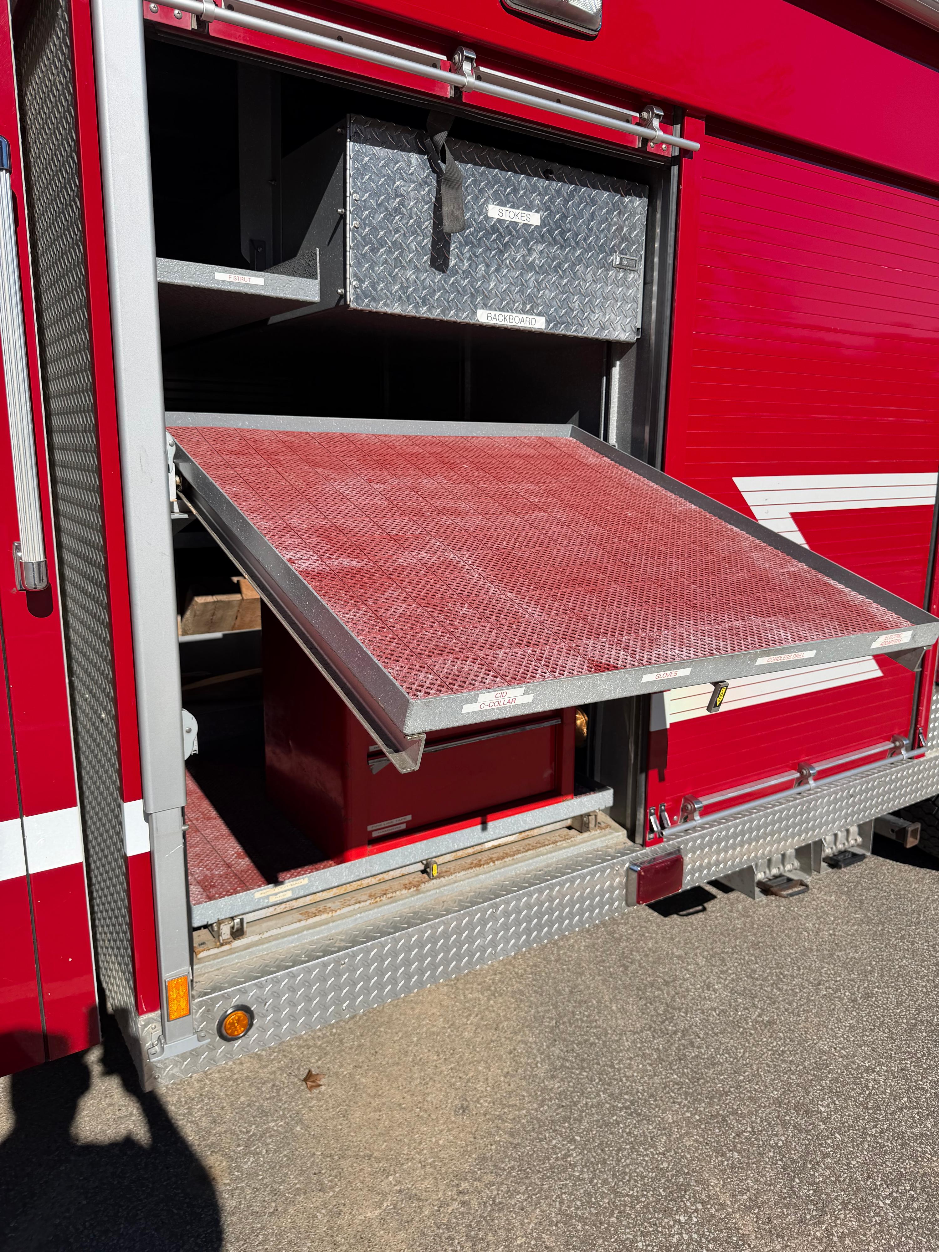 2006 Summit HME Heavy Rescue - image 68