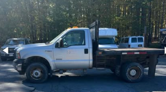 2007 Ford F350 Super Duty Flatbed - image 6