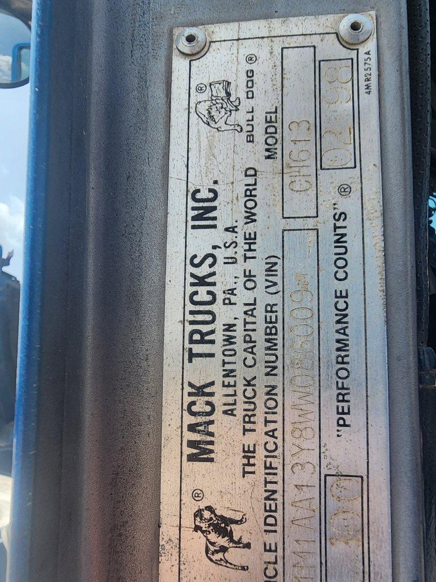 1998 Mack CH613 Dump Truck - image 8