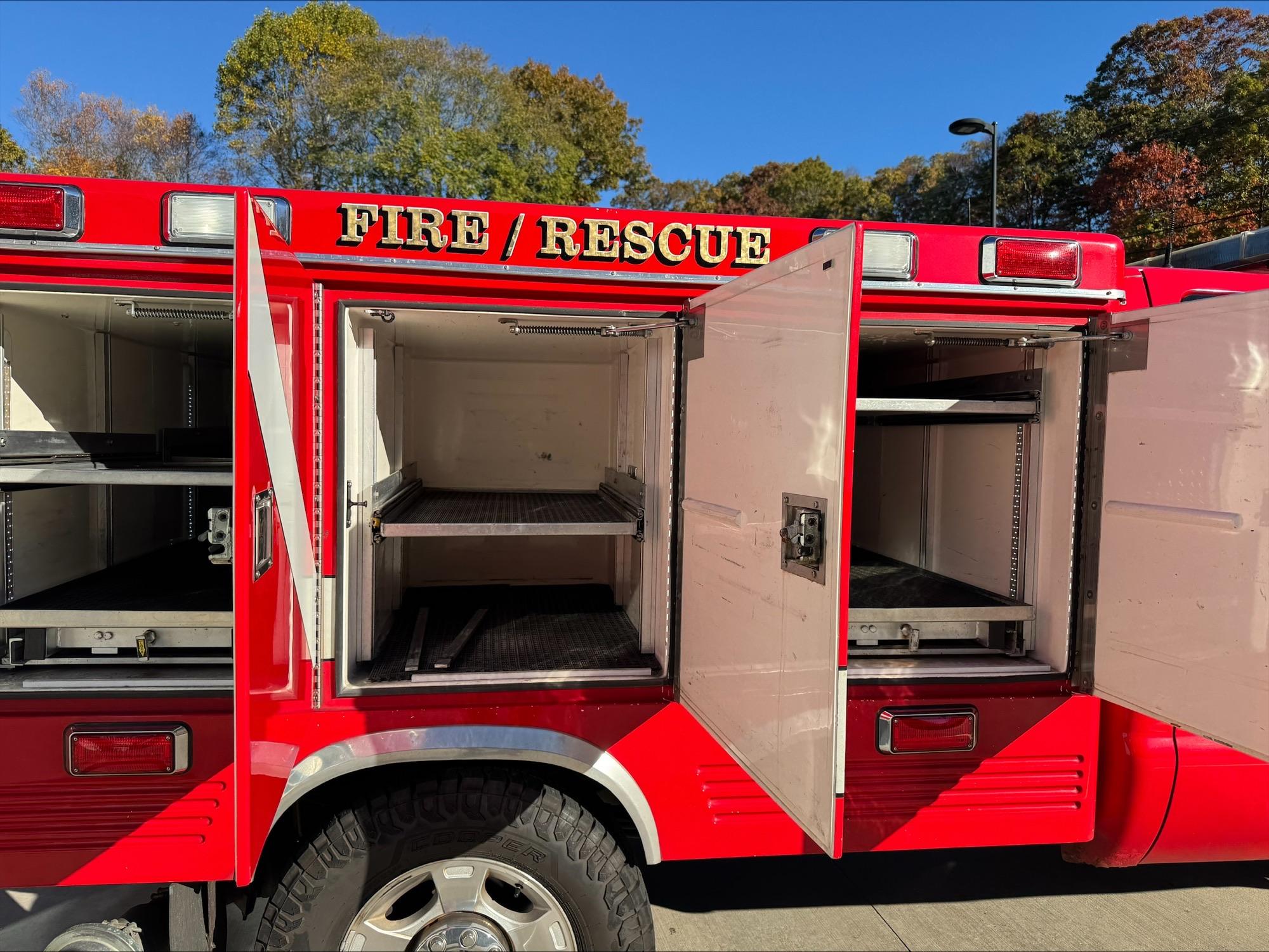 2011 Ford Light Rescue - image 7