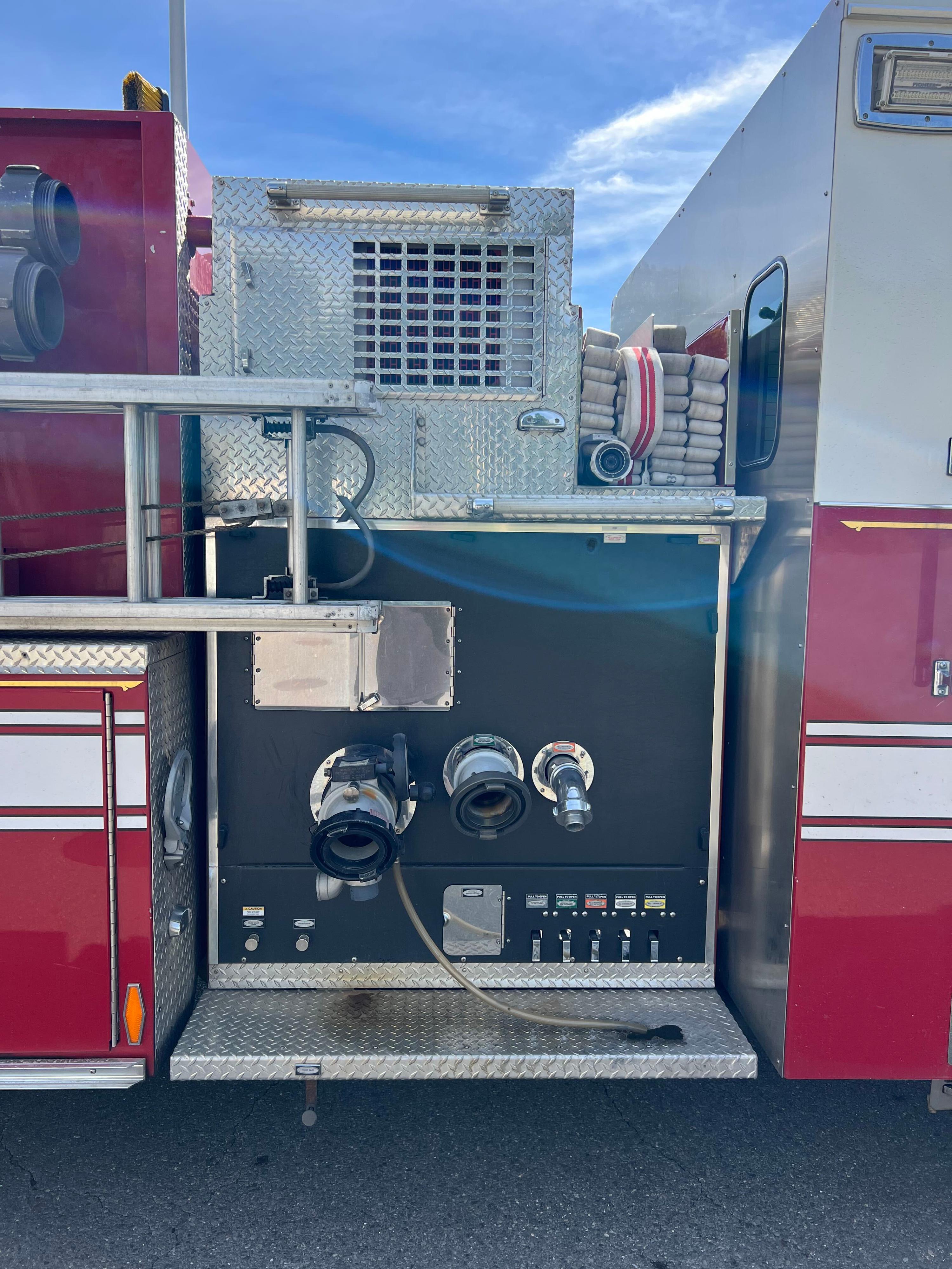 2014 Pierce Pumper - image 38