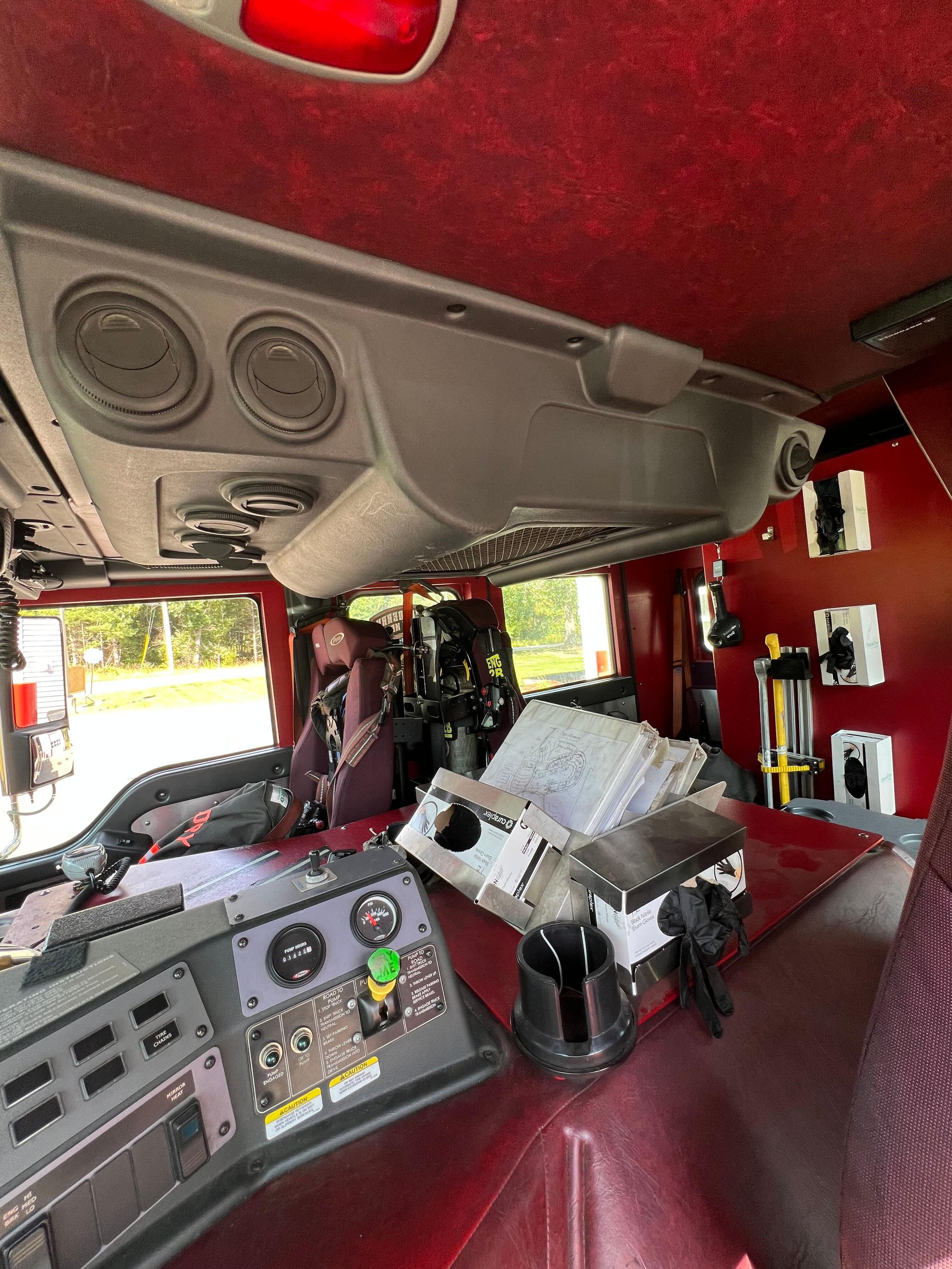 2014 Pierce Pumper - image 19