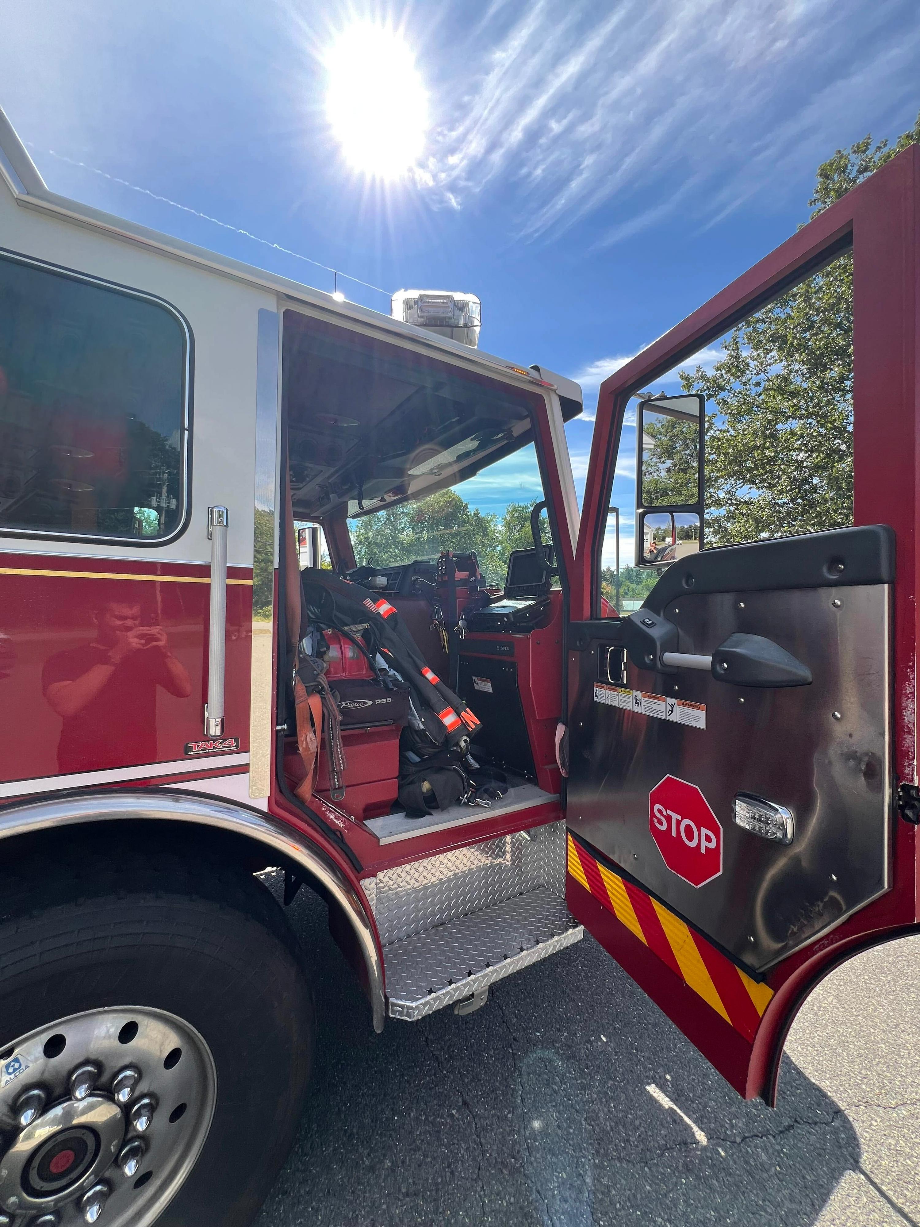 2014 Pierce Pumper - image 24
