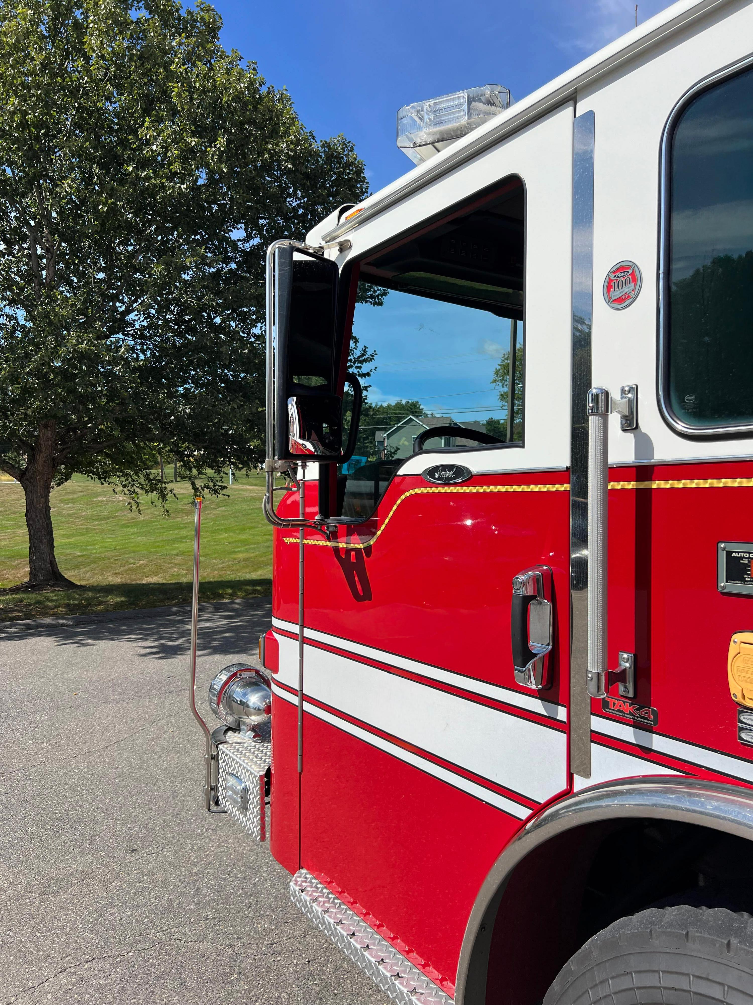 2014 Pierce Pumper - image 10