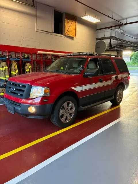 2014 Ford Expedition 4x4 Command Unit