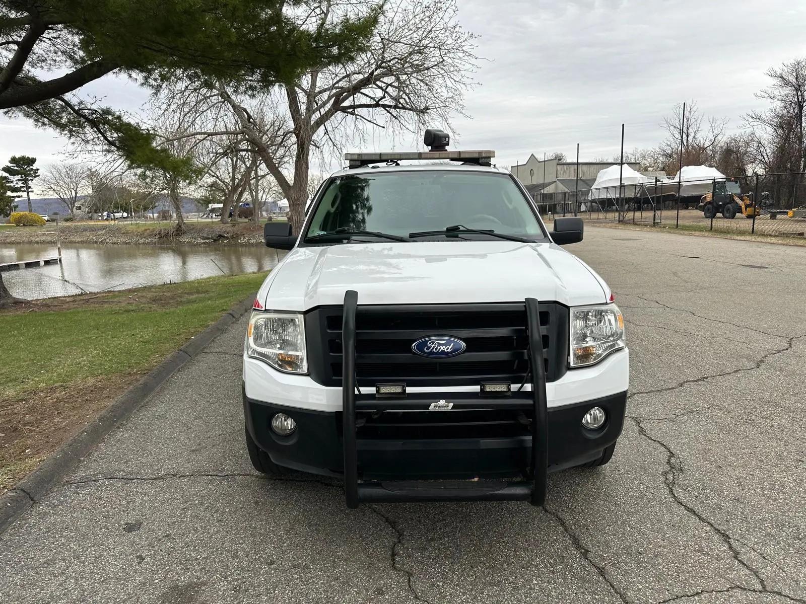 2013 Ford Expedition XL 4WD  - image 6