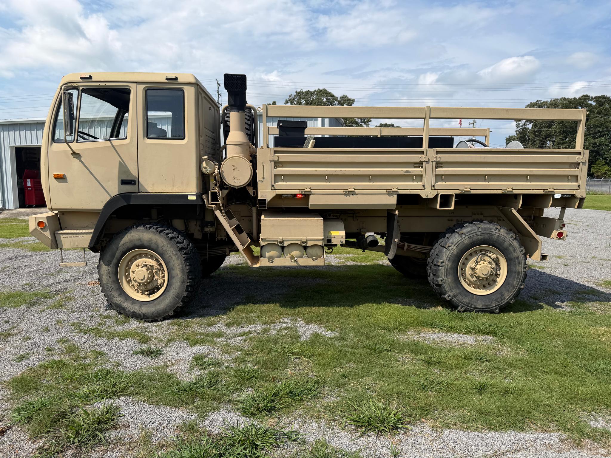 2015 S&S 4x4 Brush Truck - image 2