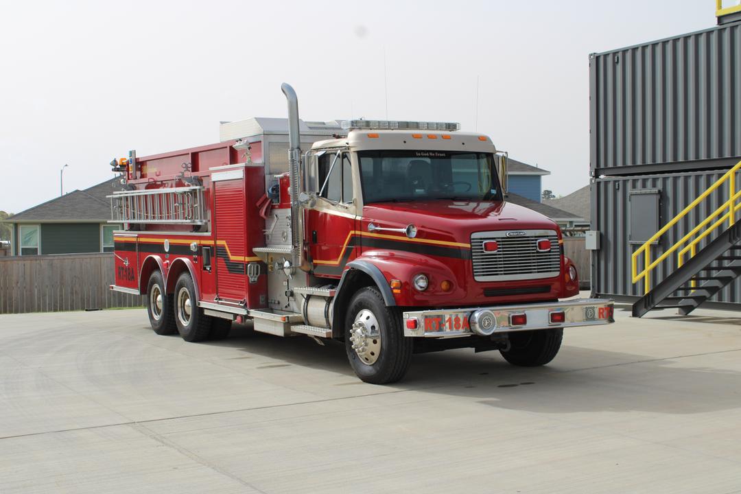 2000 E-One / Freightliner Tanker