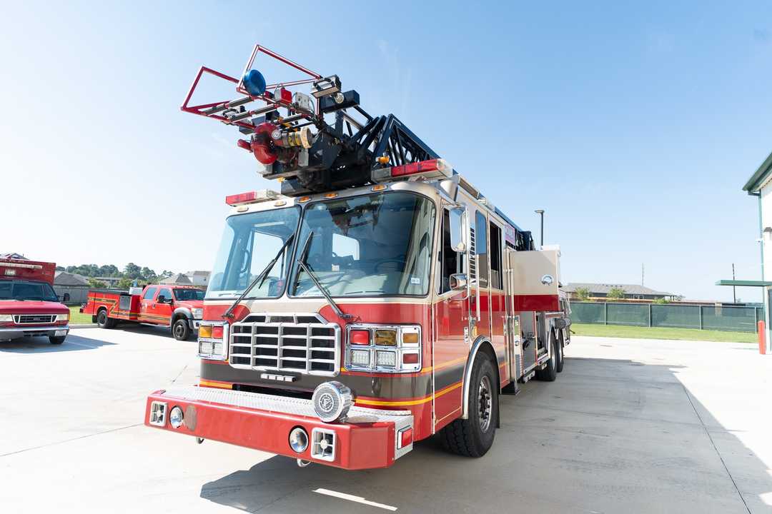 2006 Ferrara Igniter Quint 107’