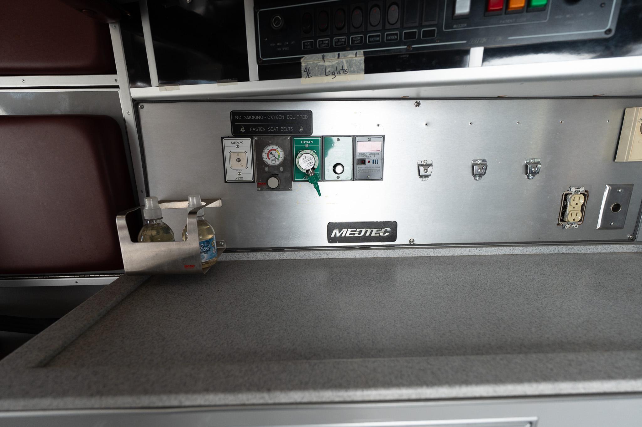 2004 Ford Type III - image 35