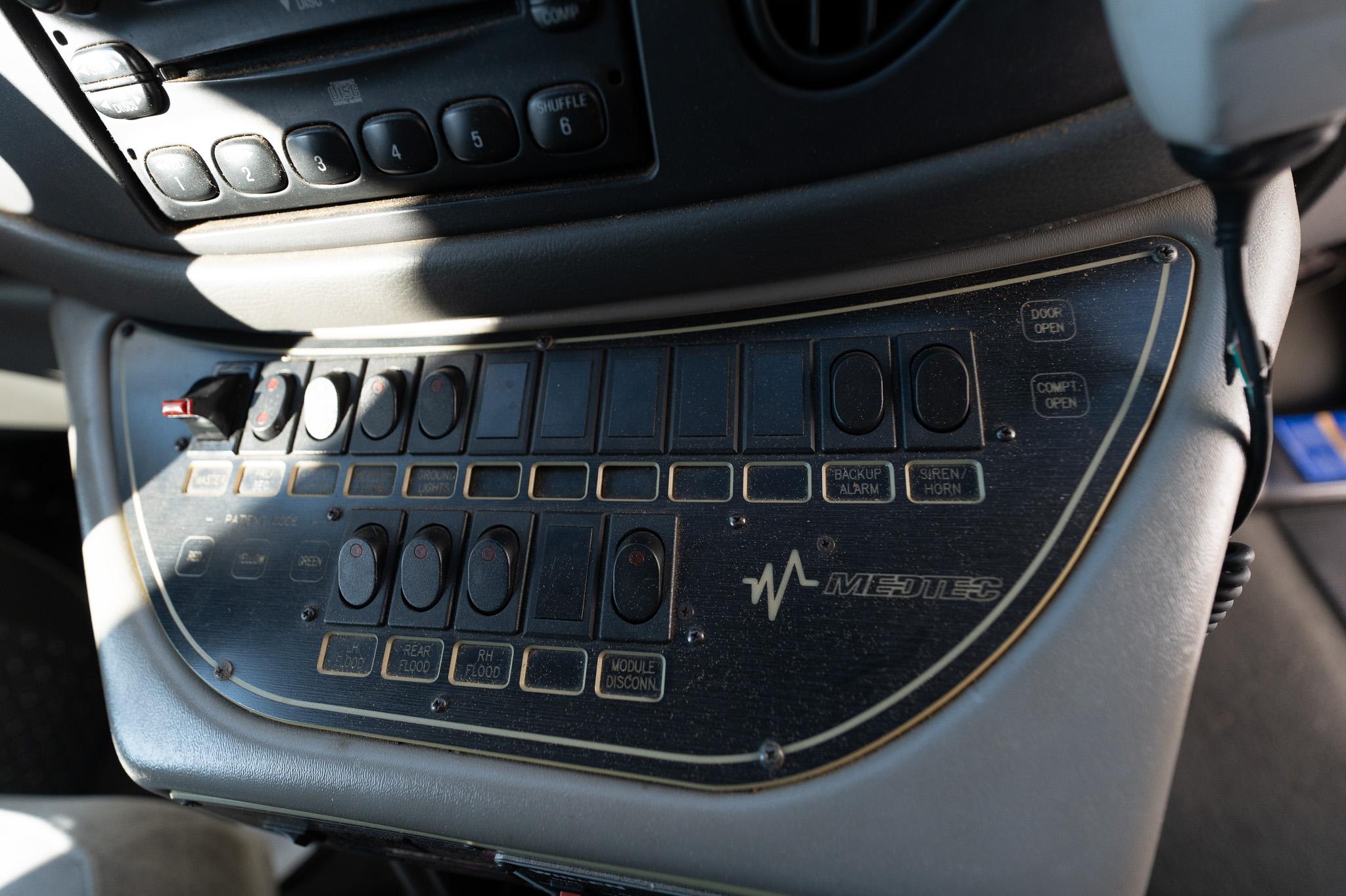 2004 Ford Type III - image 63