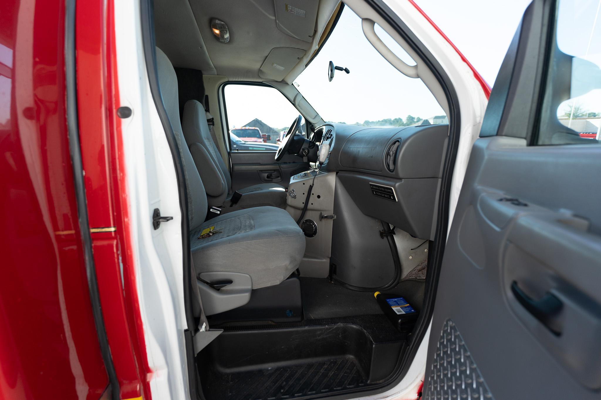 2004 Ford Type III - image 61
