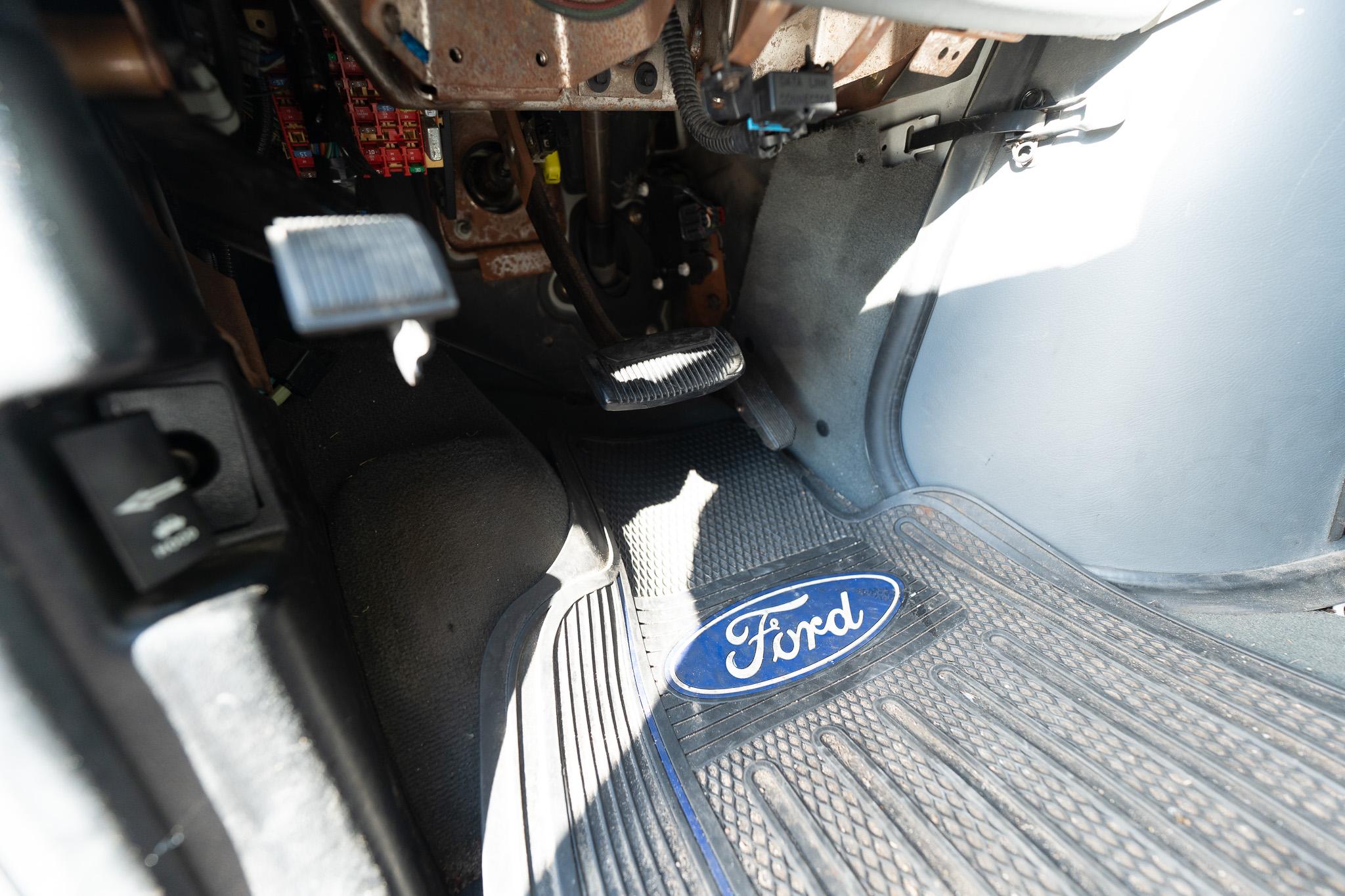 2004 Ford Type III - image 73