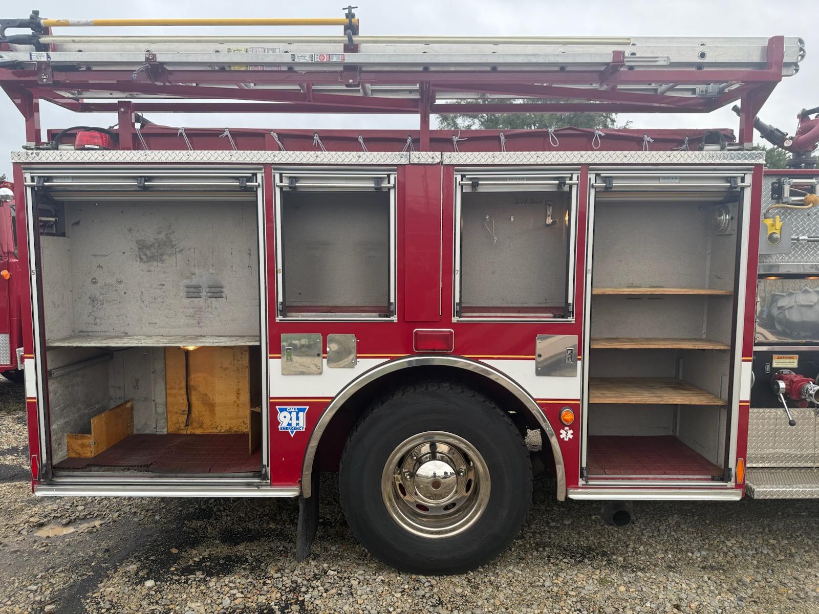 1997 Pierce Saber Pumper - image 10