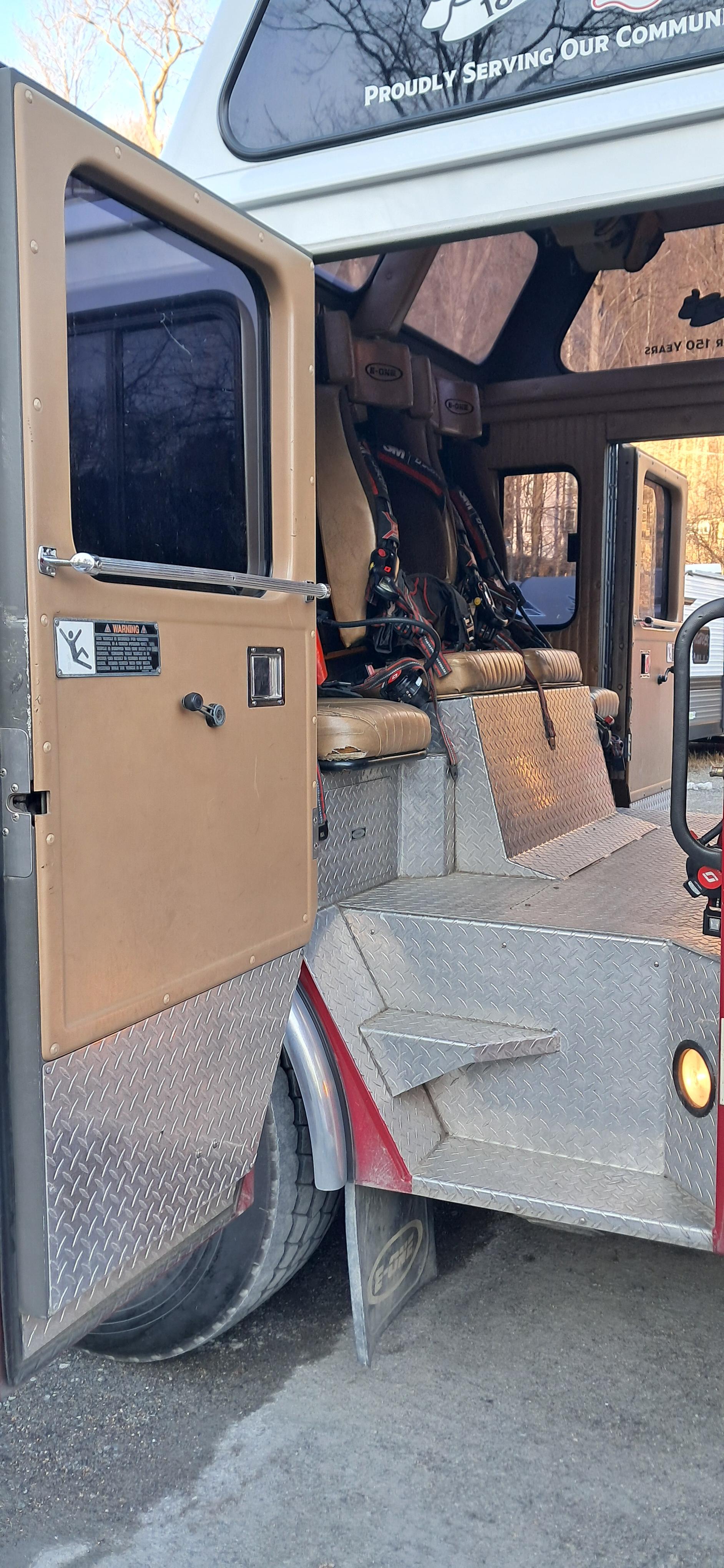 1995 E-One Heavy Rescue - image 48