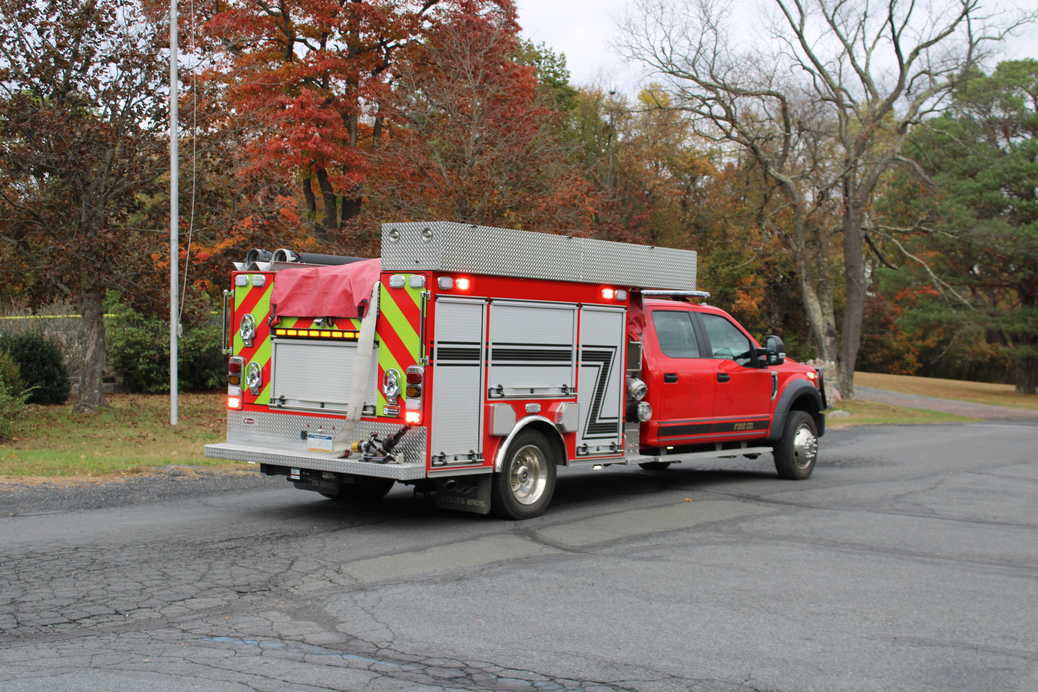 2022 Fouts/Ford 4x4 Mini Pumper 1500/285 - image 3