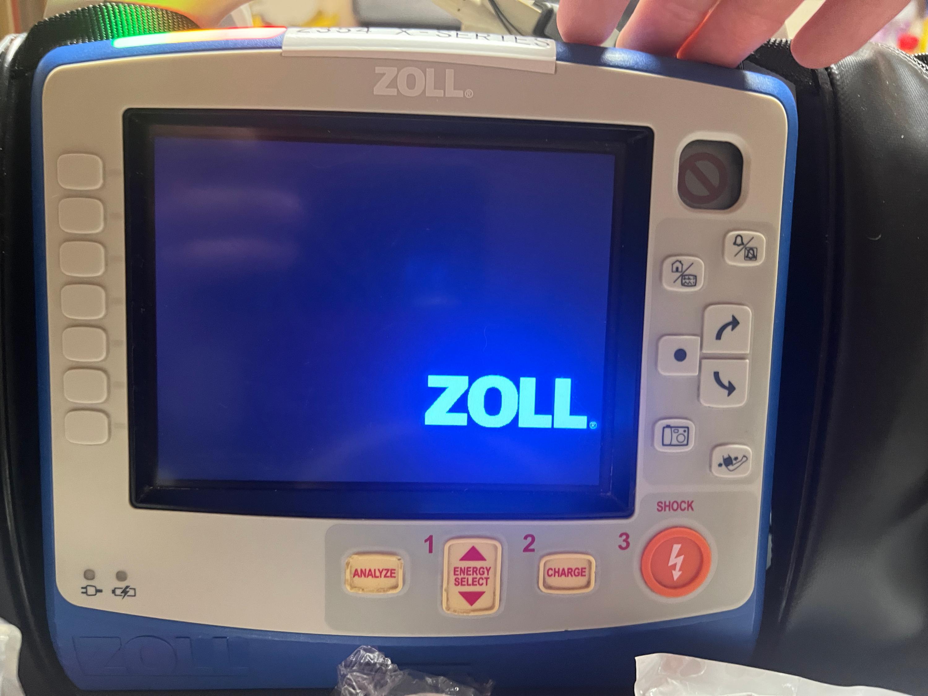 Zoll X series advanced 12 lead monitor defibrillator - image 11