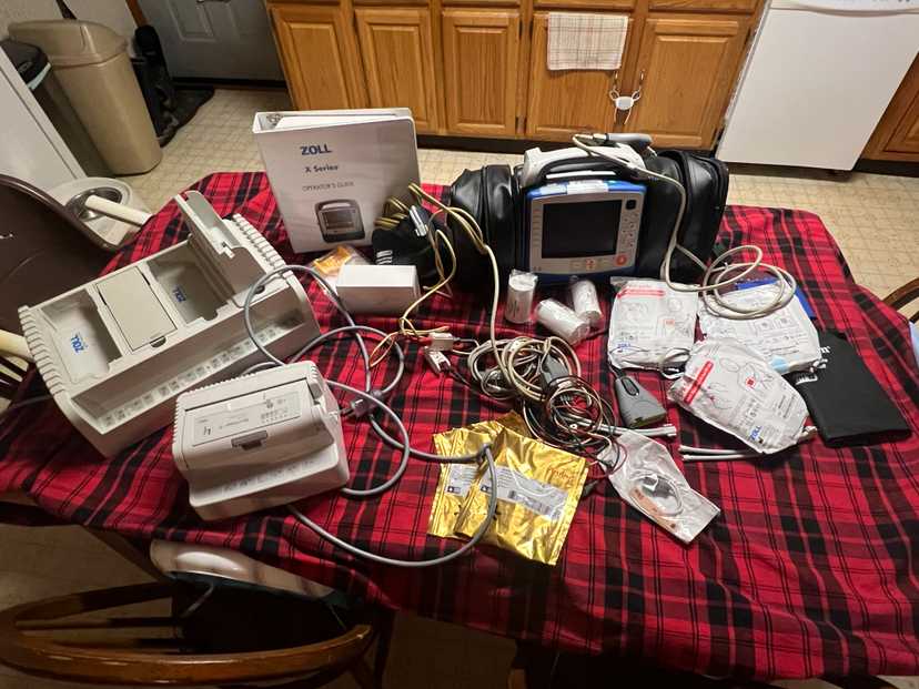 Zoll X series advanced 12 lead monitor defibrillator