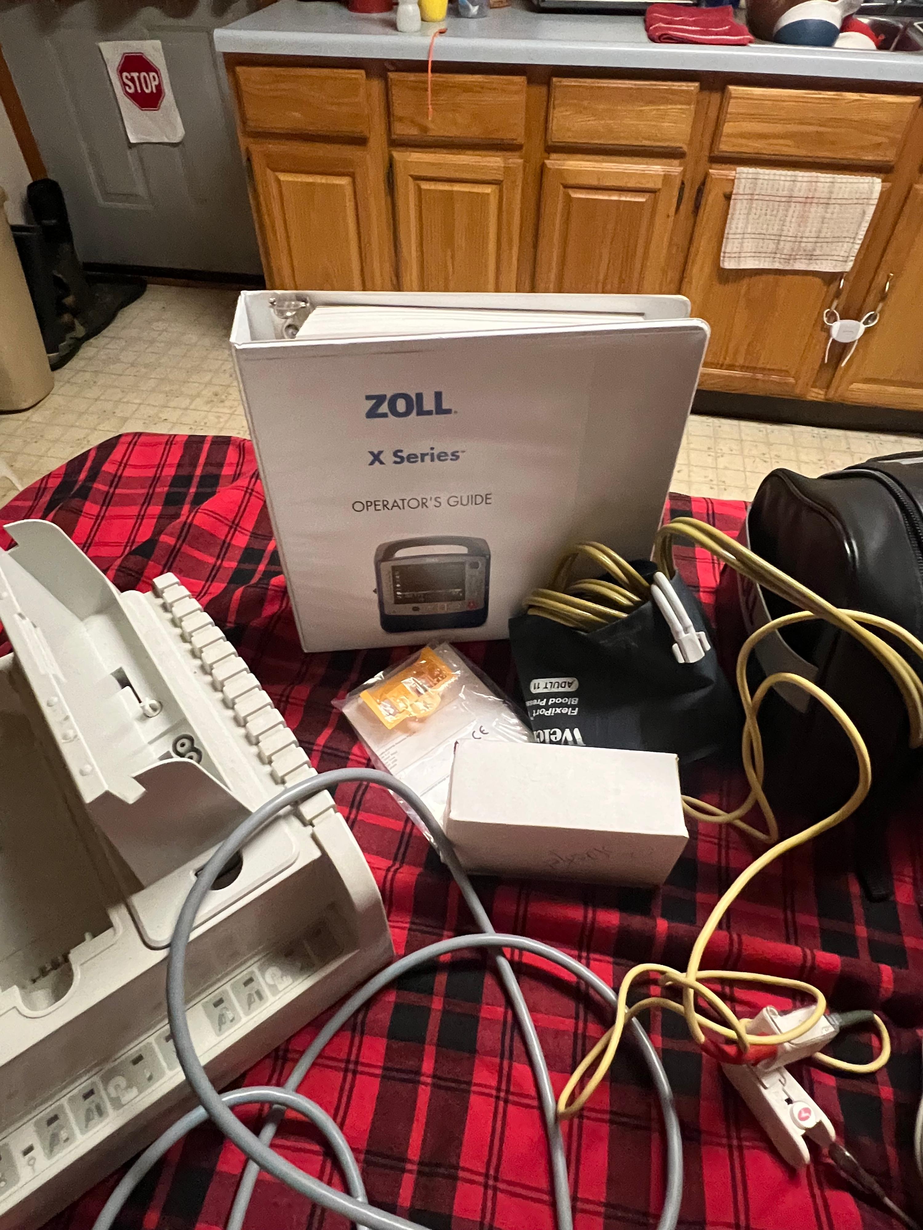 Zoll X series advanced 12 lead monitor defibrillator - image 7