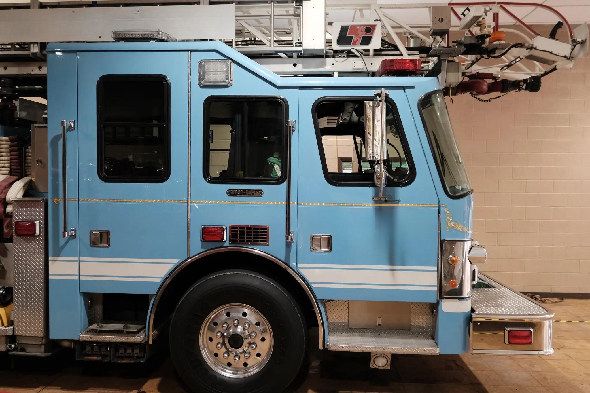1997 Simon-Duplex 75' Quint - image 20