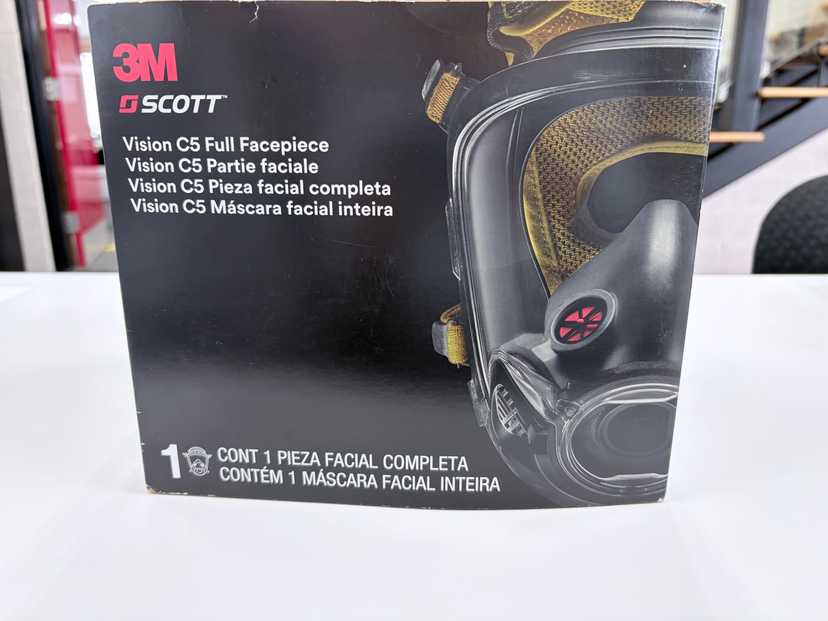 3M SCOTT Vision C5 Full Facepiece Medium