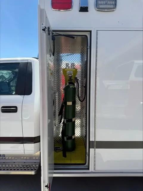 2020 Demers Ford 4x4 Type I Ambulance - image 12