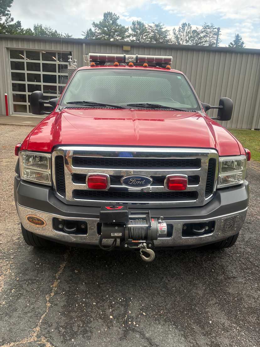 2004 4 Guys Ford Mini Pumper — photo 2