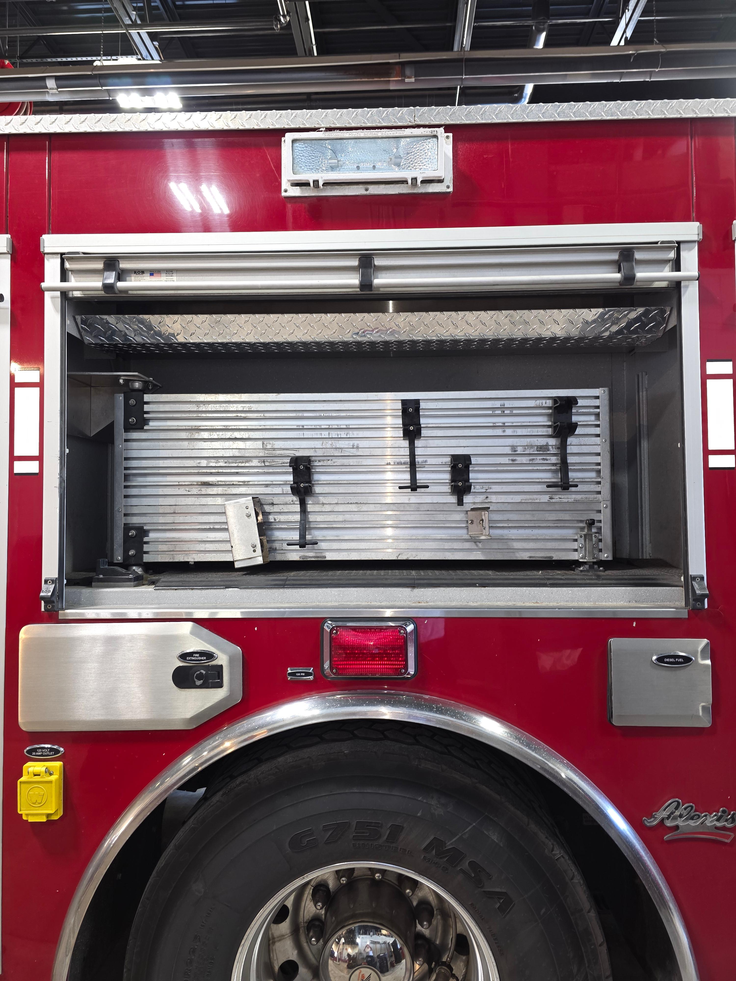 2012 Alexis HME Pumper Tanker - image 12