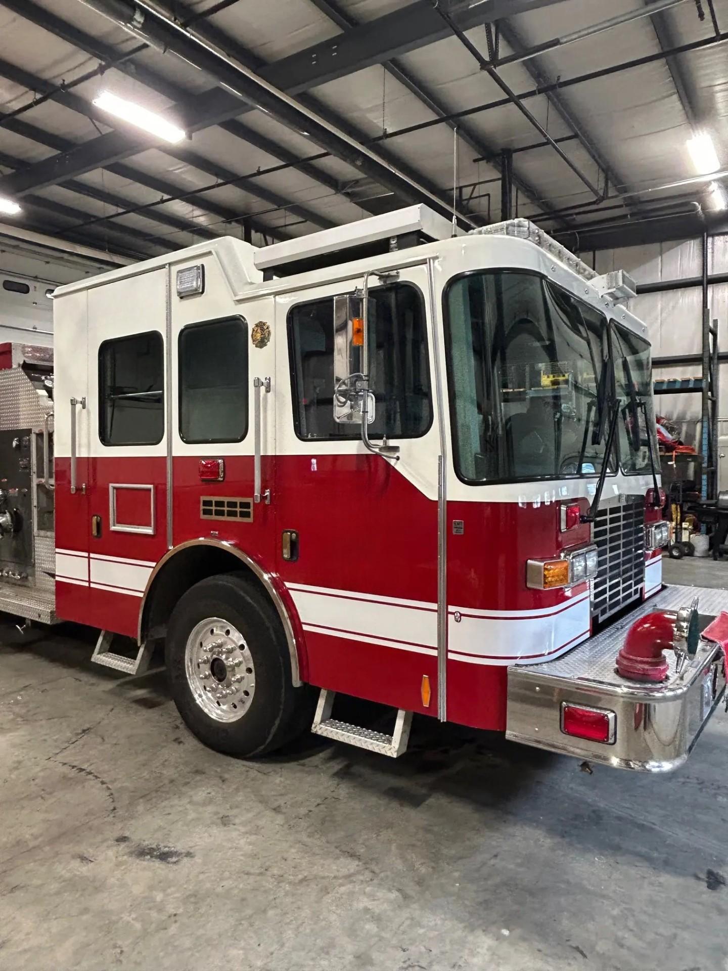 2012 Alexis HME Pumper Tanker - image 5