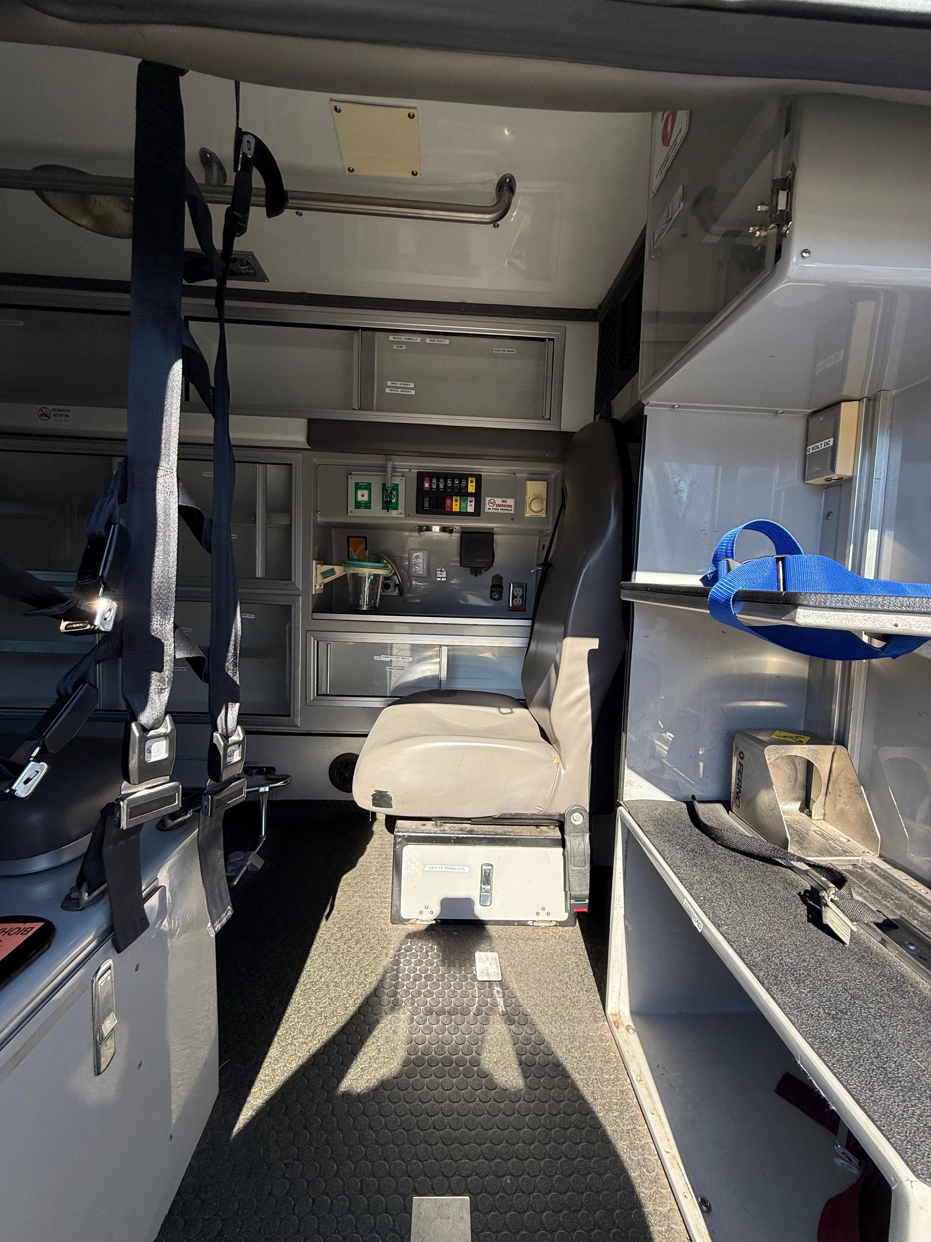 2012 Ford E350 Type II Ambulance - image 10
