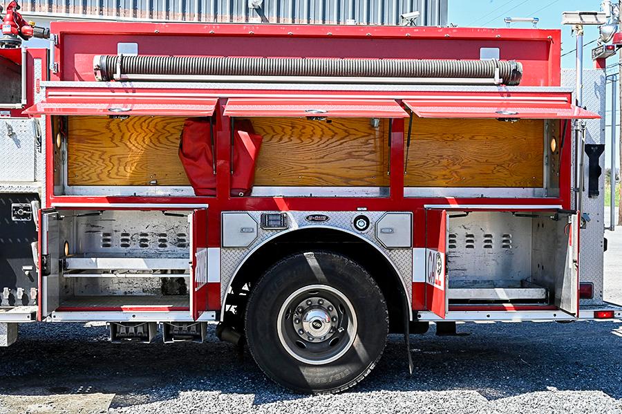 2003 E-One 1500/1250 Rural Pumper With rear dump - image 10