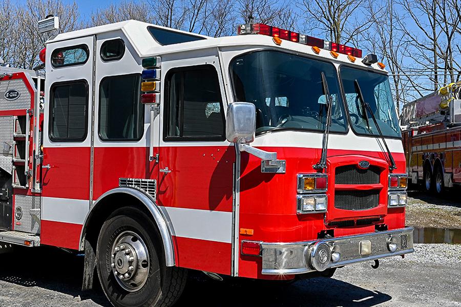 2003 E-One 1500/1250 Rural Pumper With rear dump - image 13