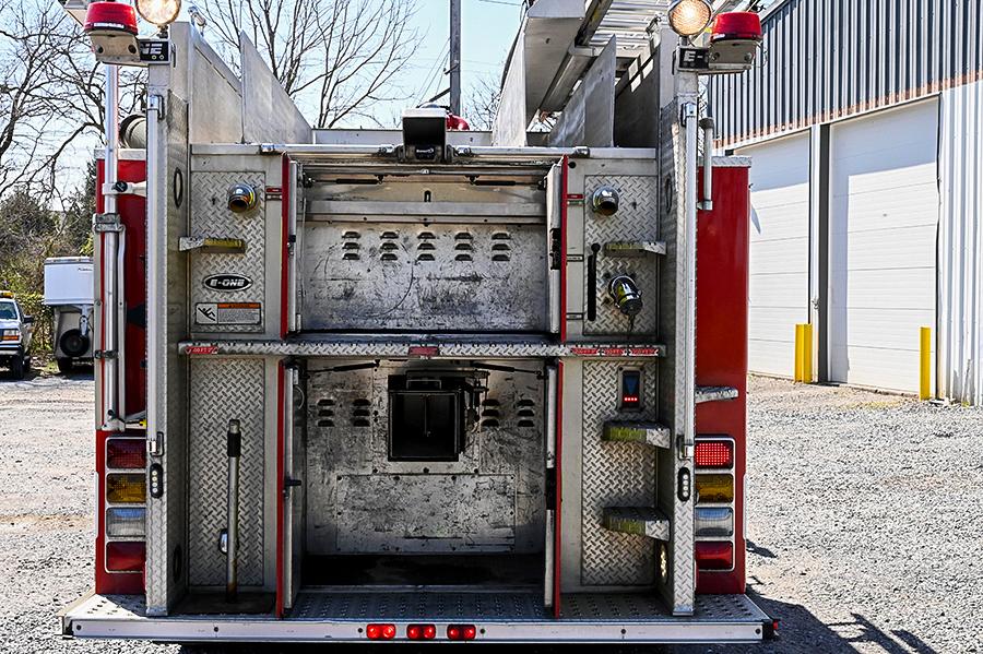 2003 E-One 1500/1250 Rural Pumper With rear dump - image 15